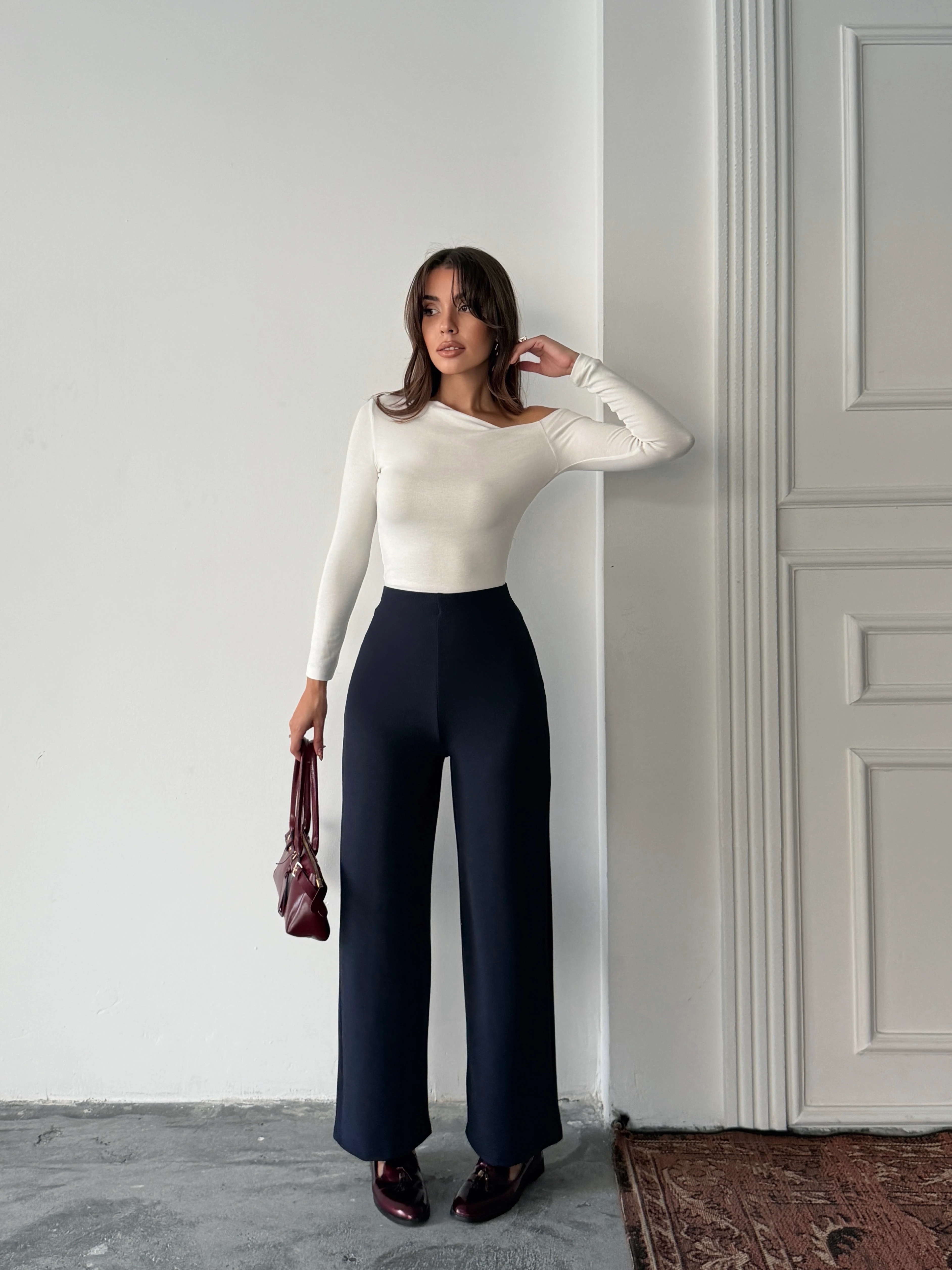 Bel İçten Lastik Kumaş Pantolon 