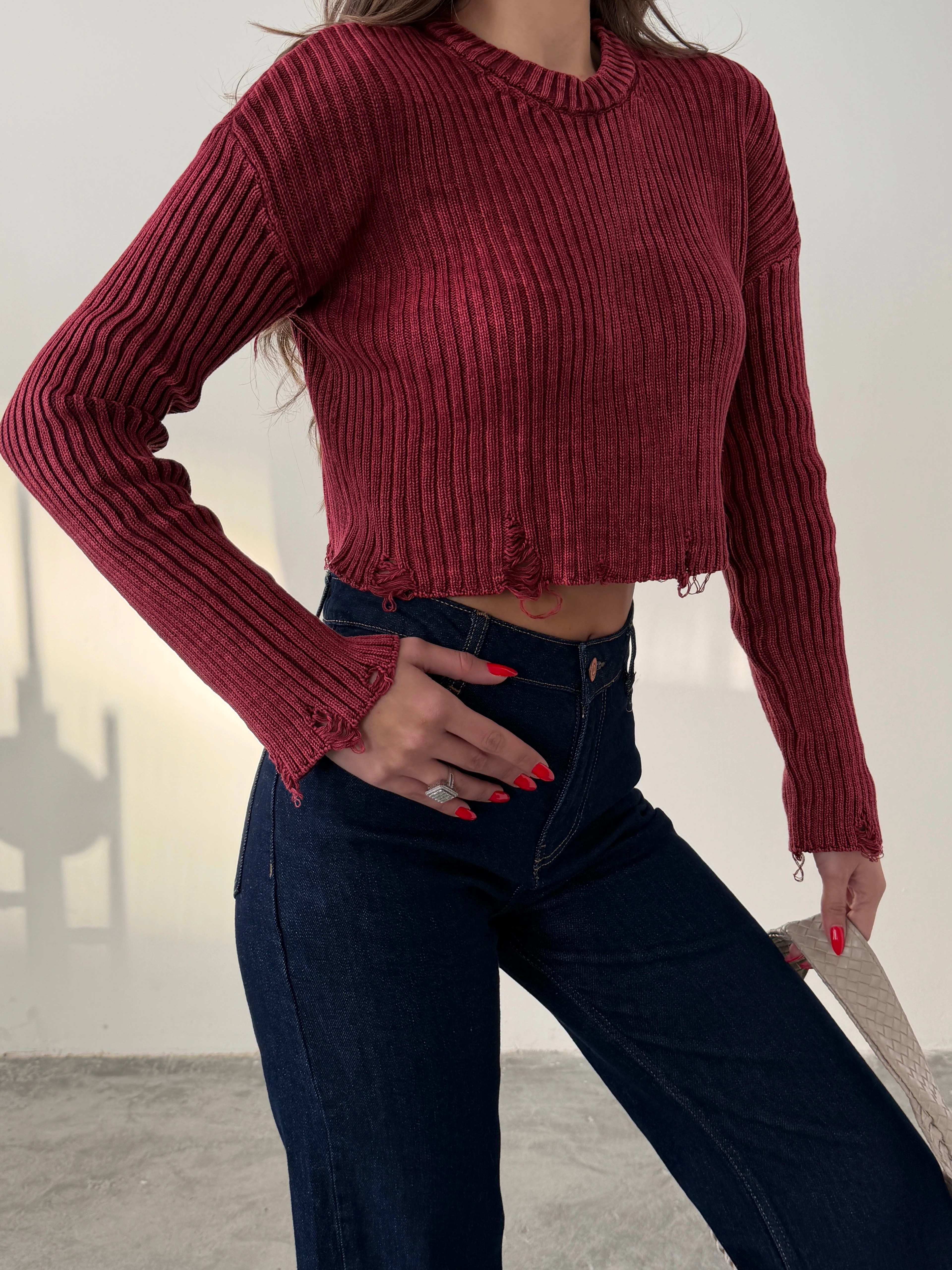 Yırtık Detay Crop Triko  - Bordo