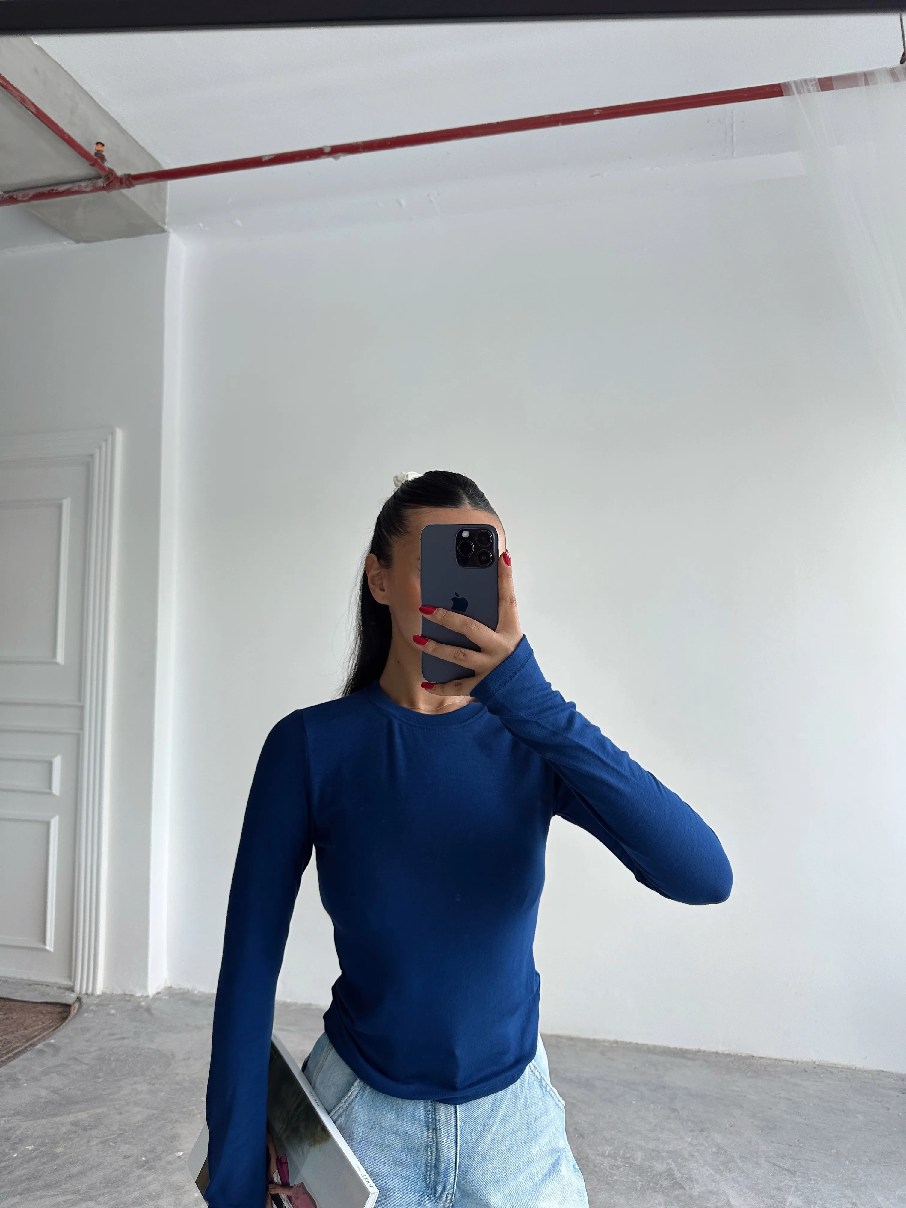 Parmak Geçirmeli Bluz