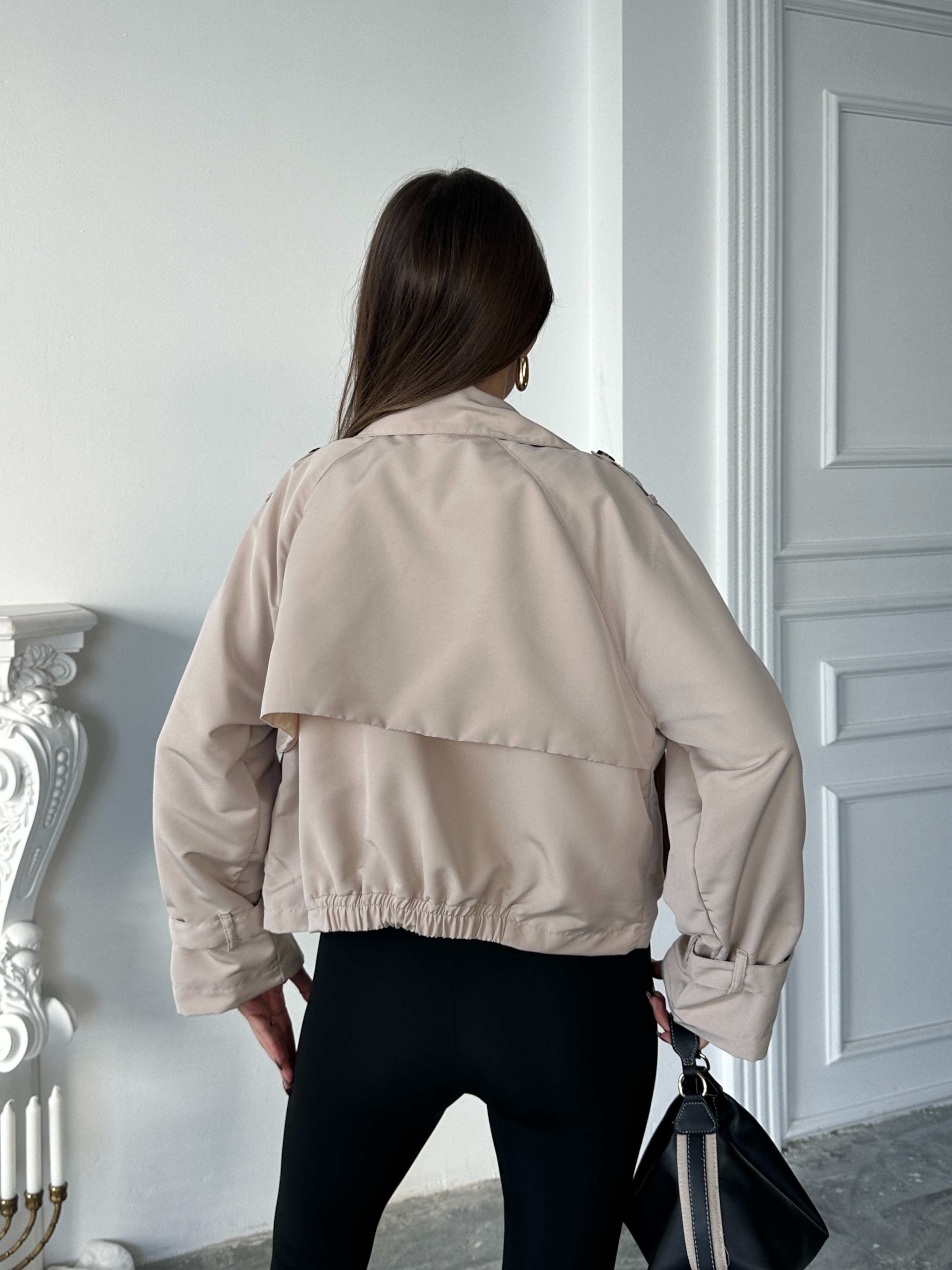 Dört Düğmeli Crop Trençkot