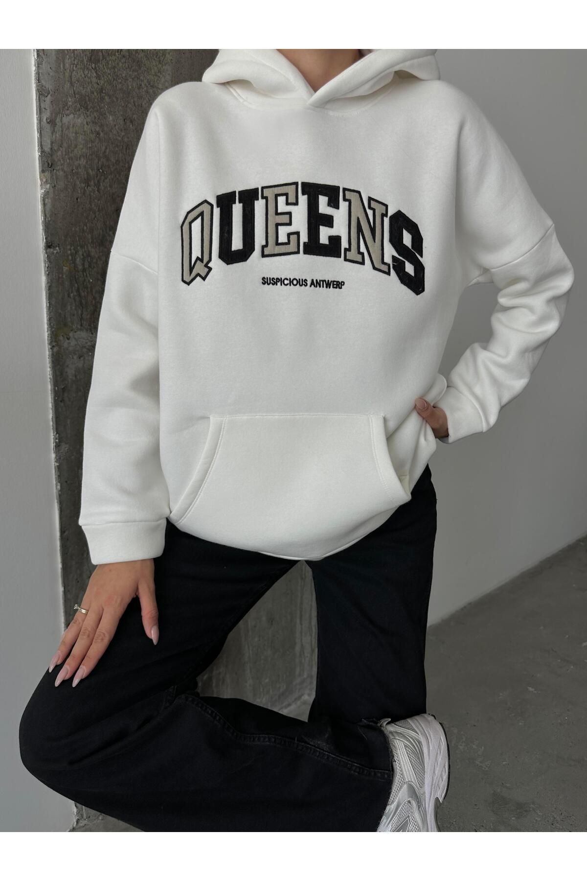 Queens Üç İplik Kapüşonlu Oversize Sweat Beyaz