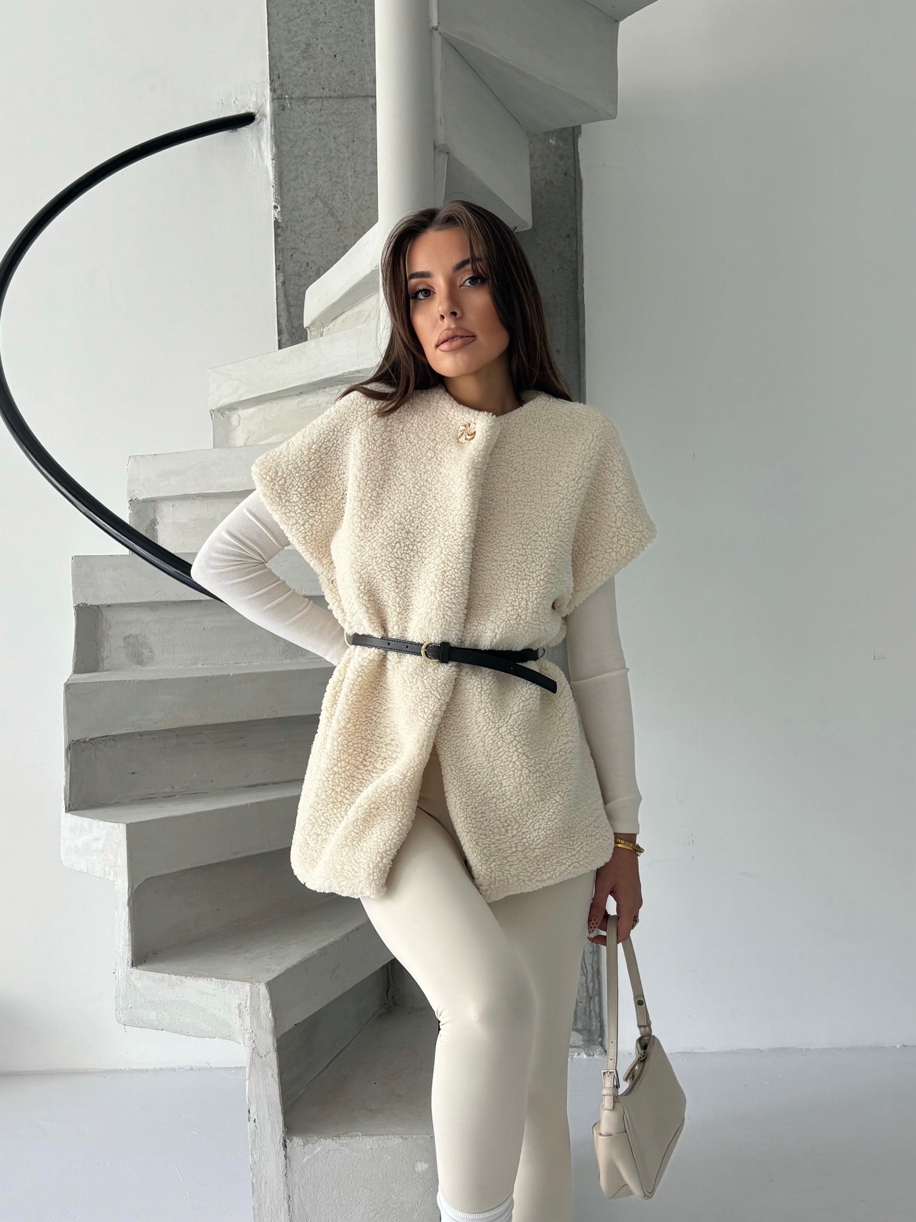 Kemerli Kürk Yelek - Ekru