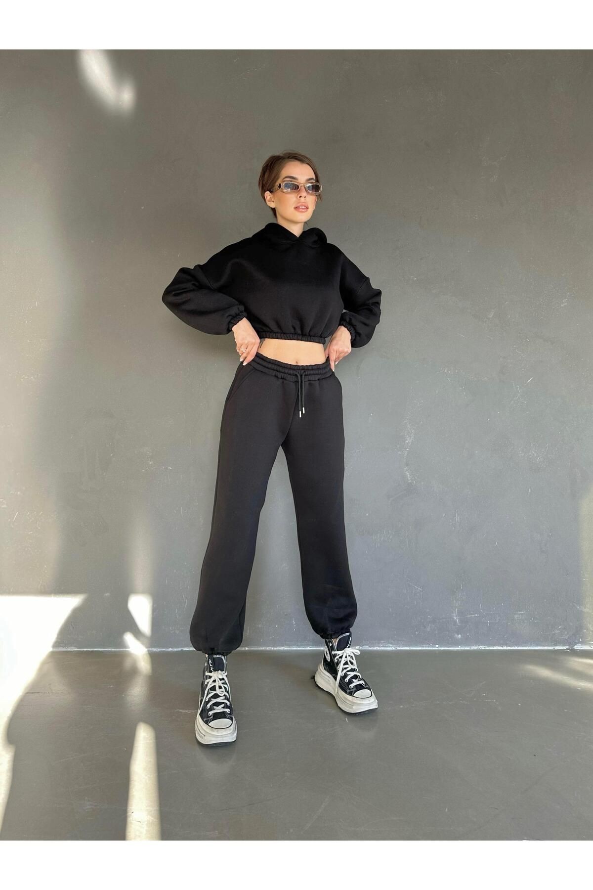 Kapüşonlu Crop Sweat Jogger Eşofman Takım Siyah