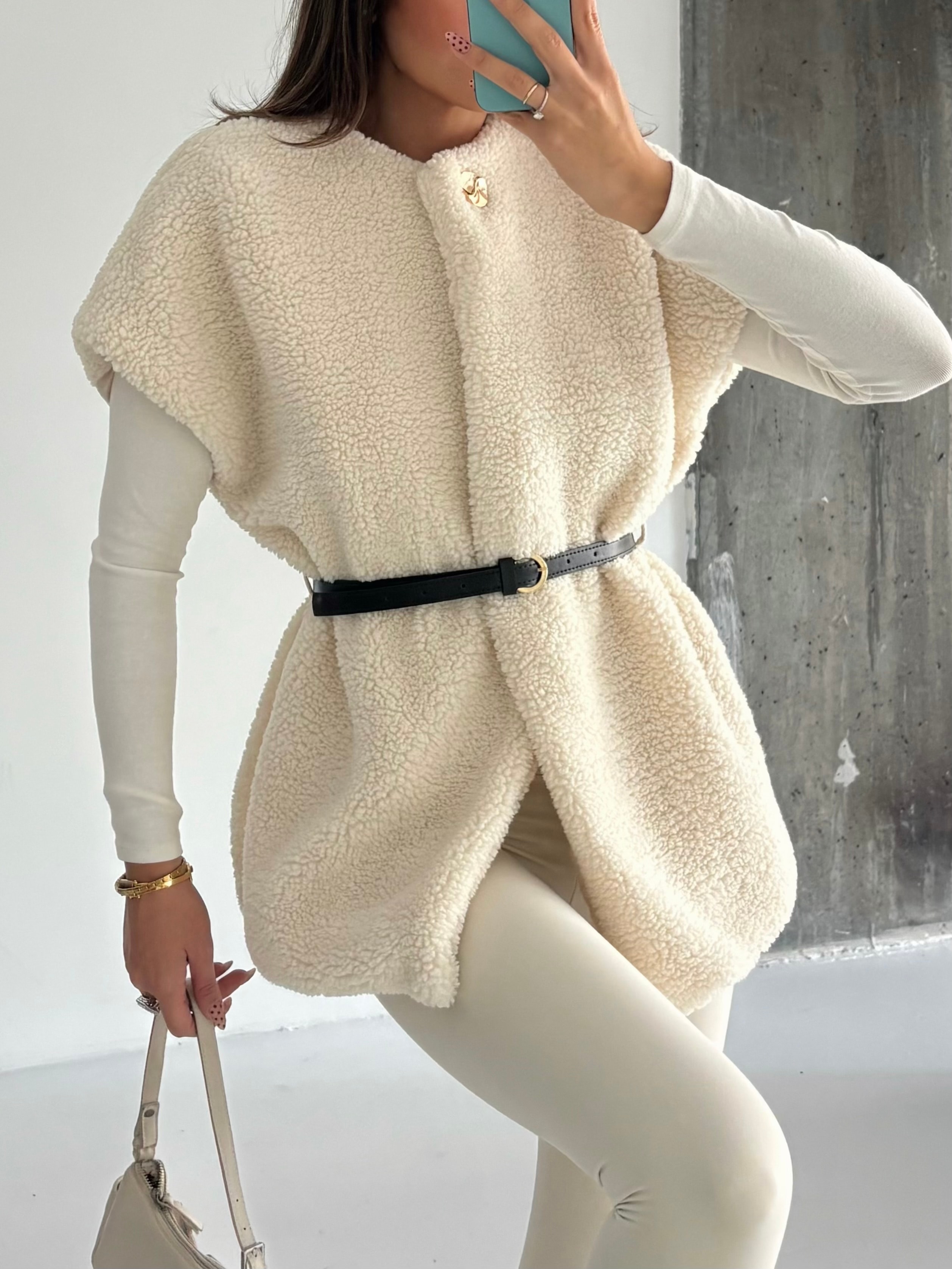 Kemerli Kürk Yelek - Ekru