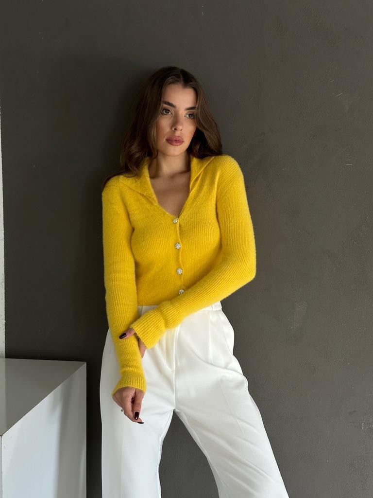 Diamond Düğme Yumoş Triko Hırka Sarı