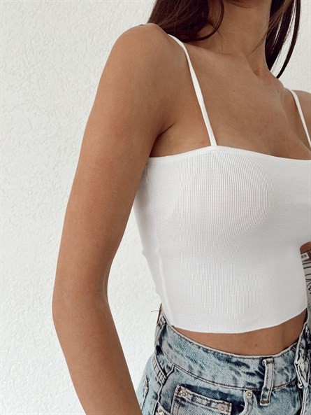 Kare Yaka İnce Askı Triko Bluz Beyaz