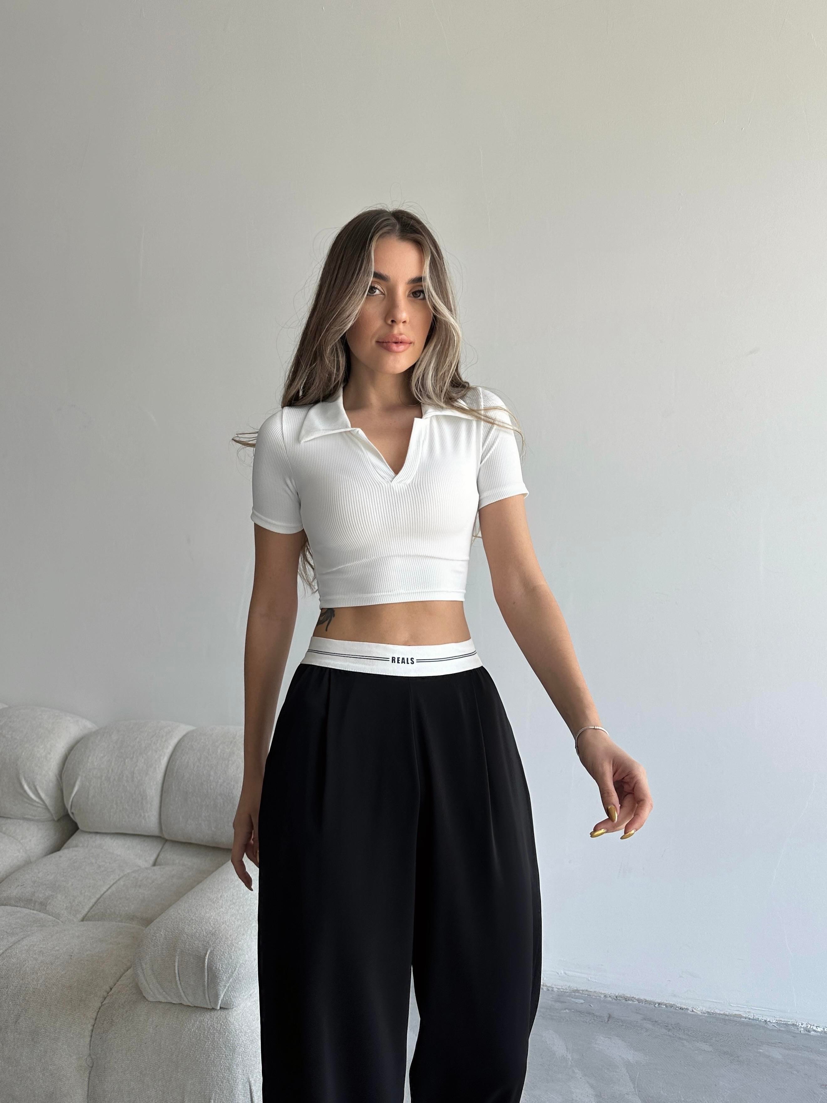 Arina Polo Yaka Crop Beyaz