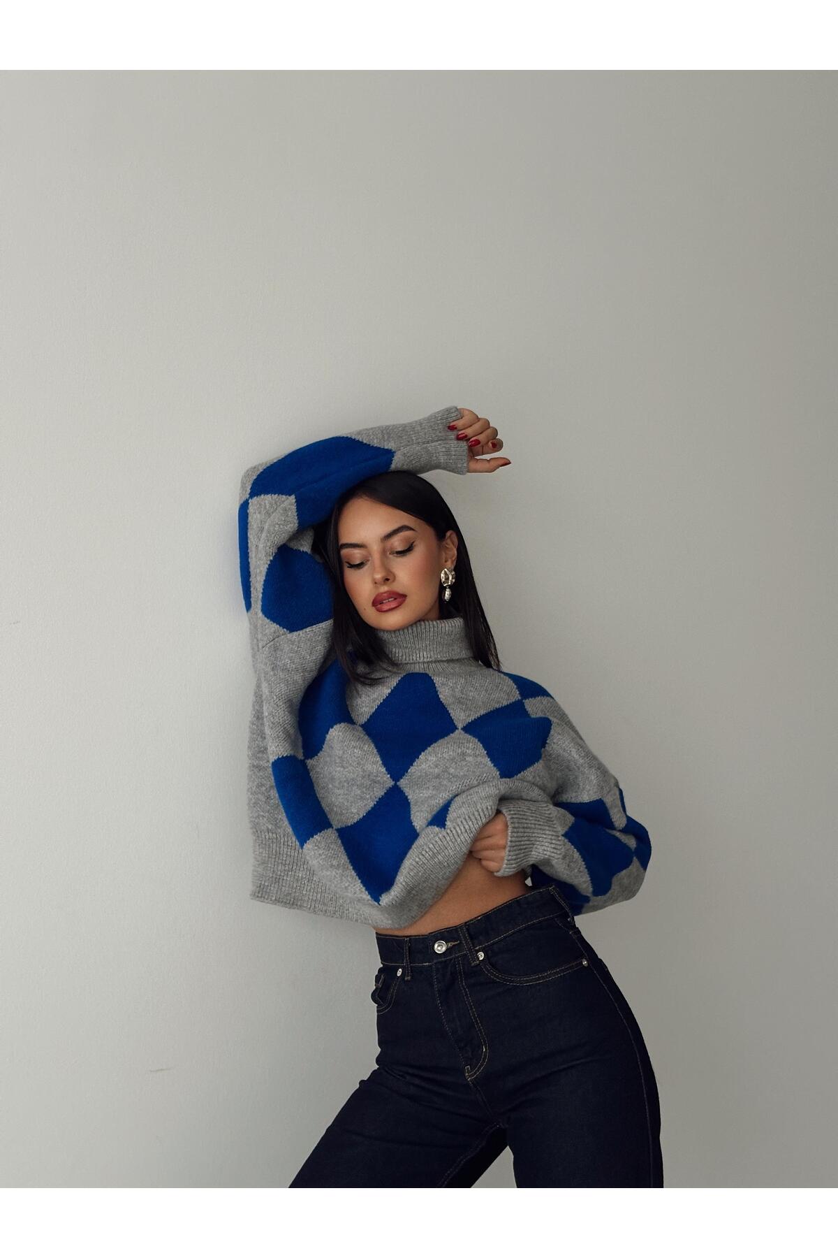 Boğazlı Baklava Desen Kazak Mavi