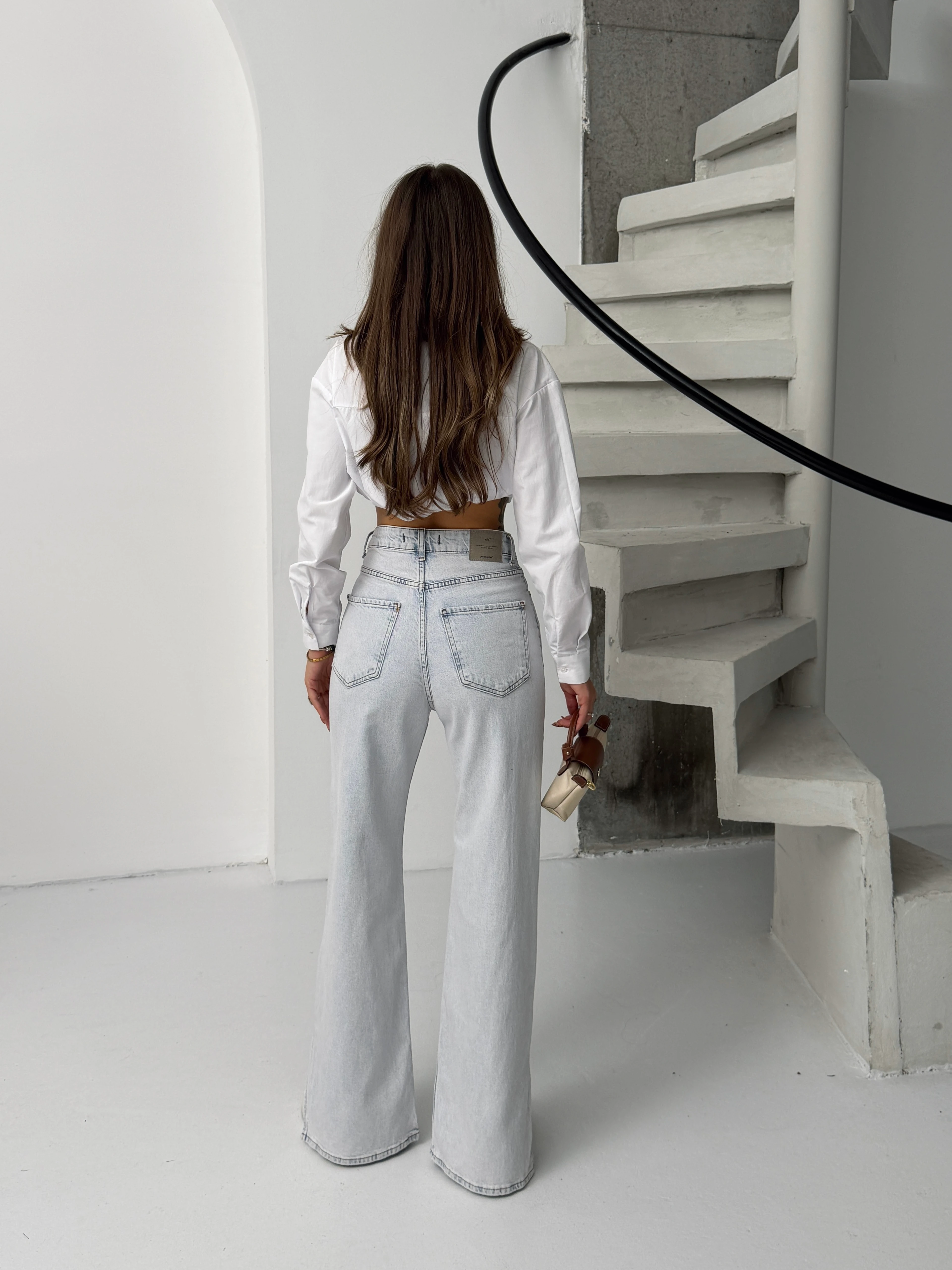 Paçası Yırtmaçlı Jean  - Buz Mavi