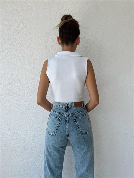 Polo Yaka Ön Büzgü Crop Beyaz