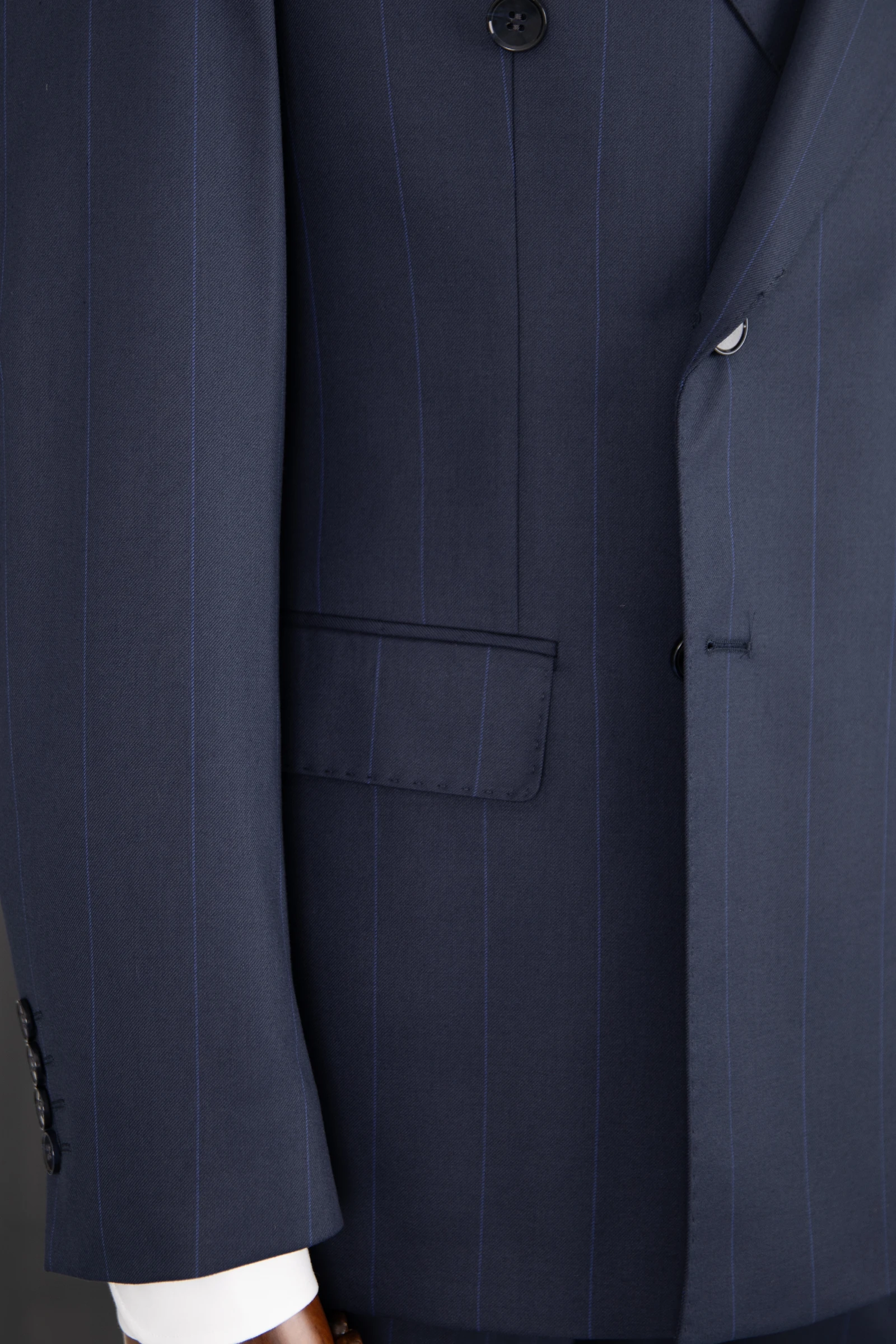 Kruvaze Çizgili Takım Elbise