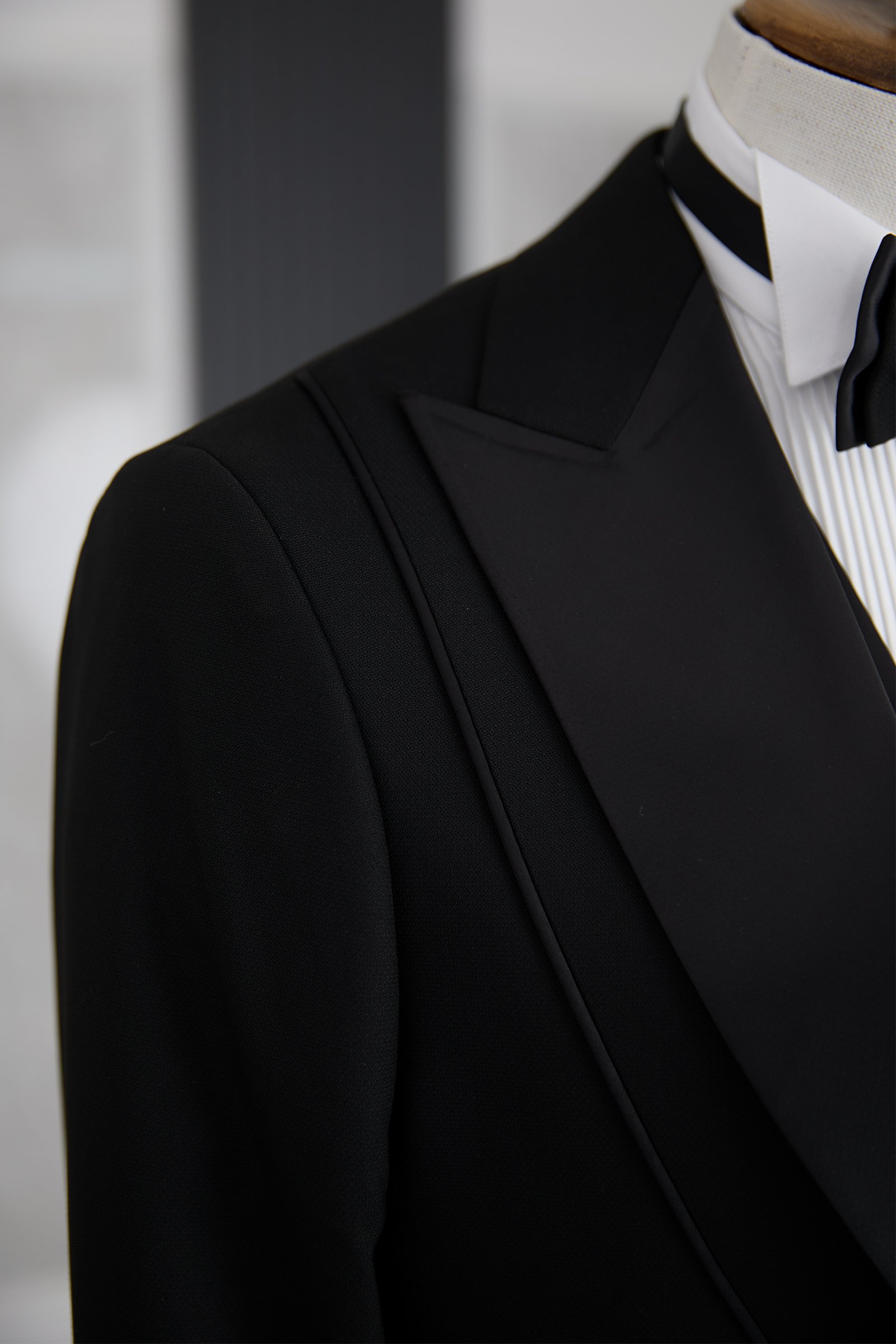 Modern Fit Çift İlikli Yelekli Smokin & Damatlık