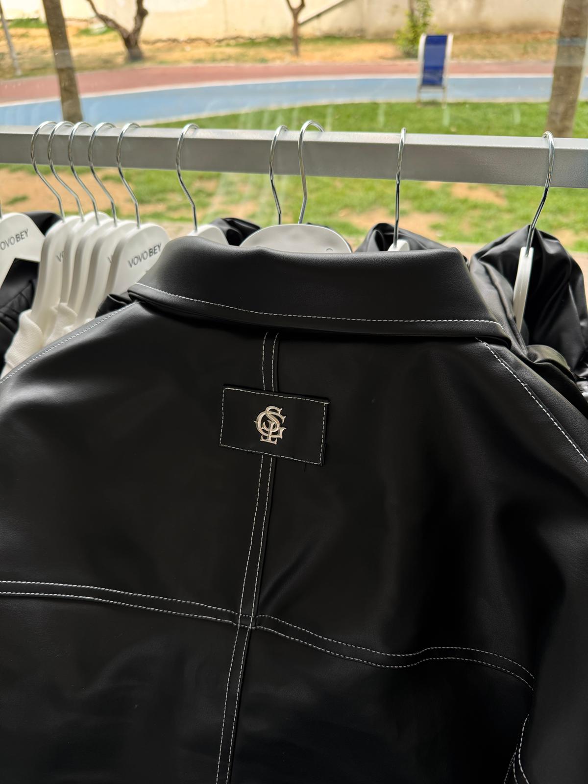 Kalın Standart Kalıp Crop Deri Ceket (VV381)