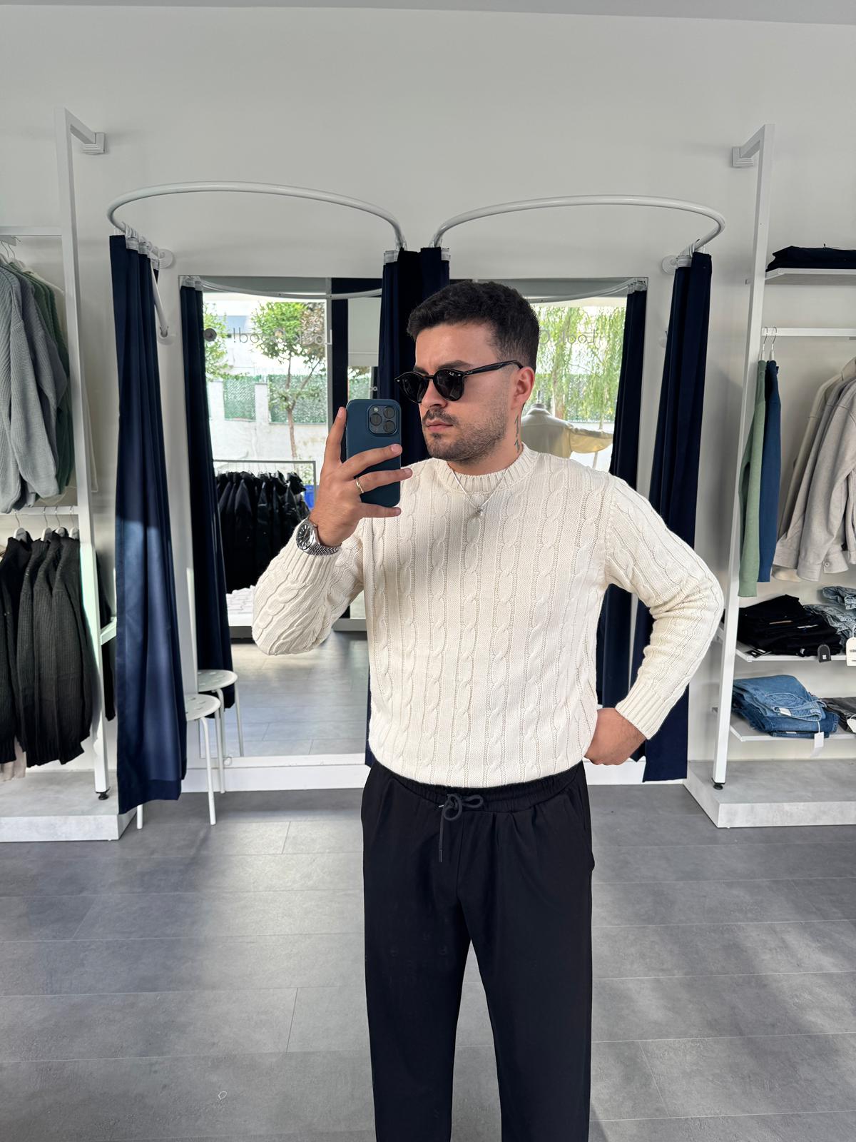 Örgü Desenli Standart Kalıp Triko (VV403) - Ekru