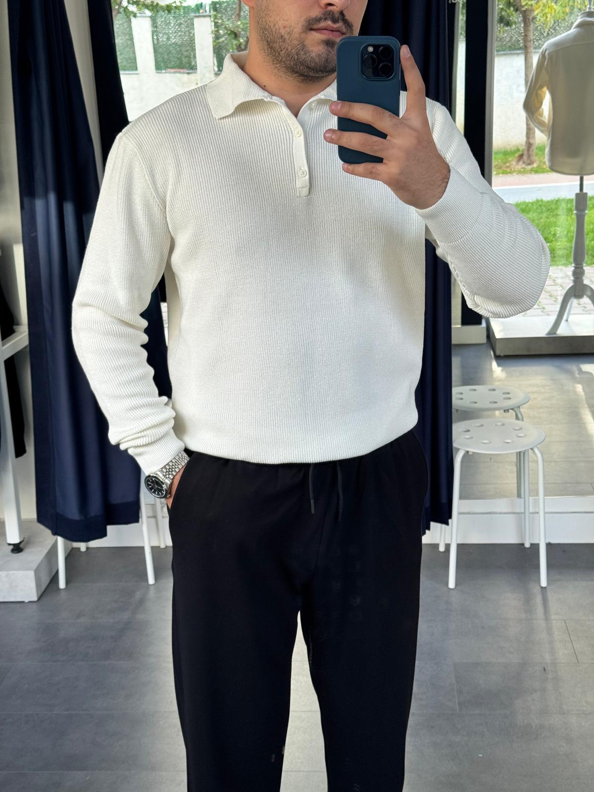 Beyaz İnce Düğmeli Triko Kazak (VV404)