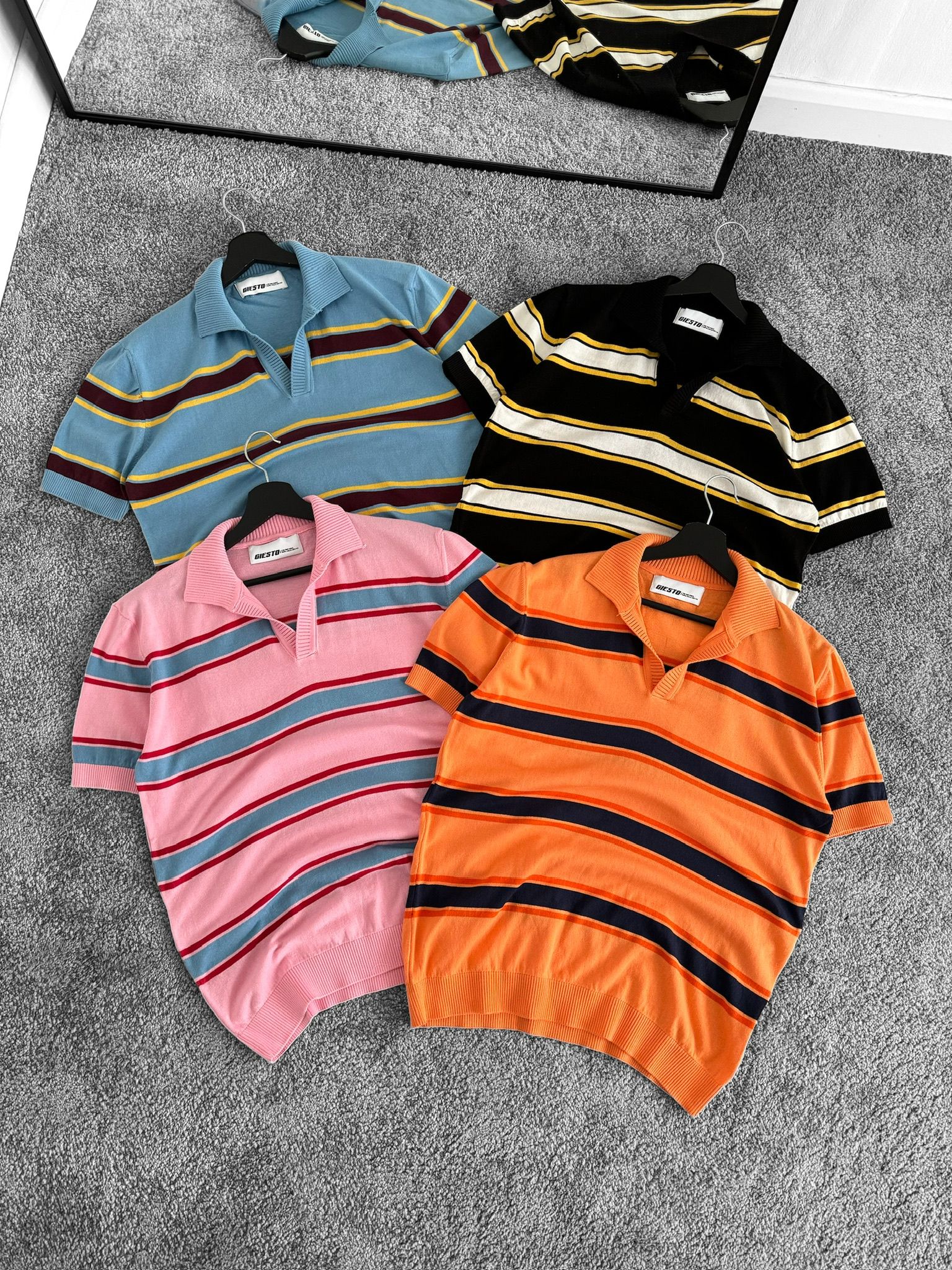 Renkli Triko Tişört