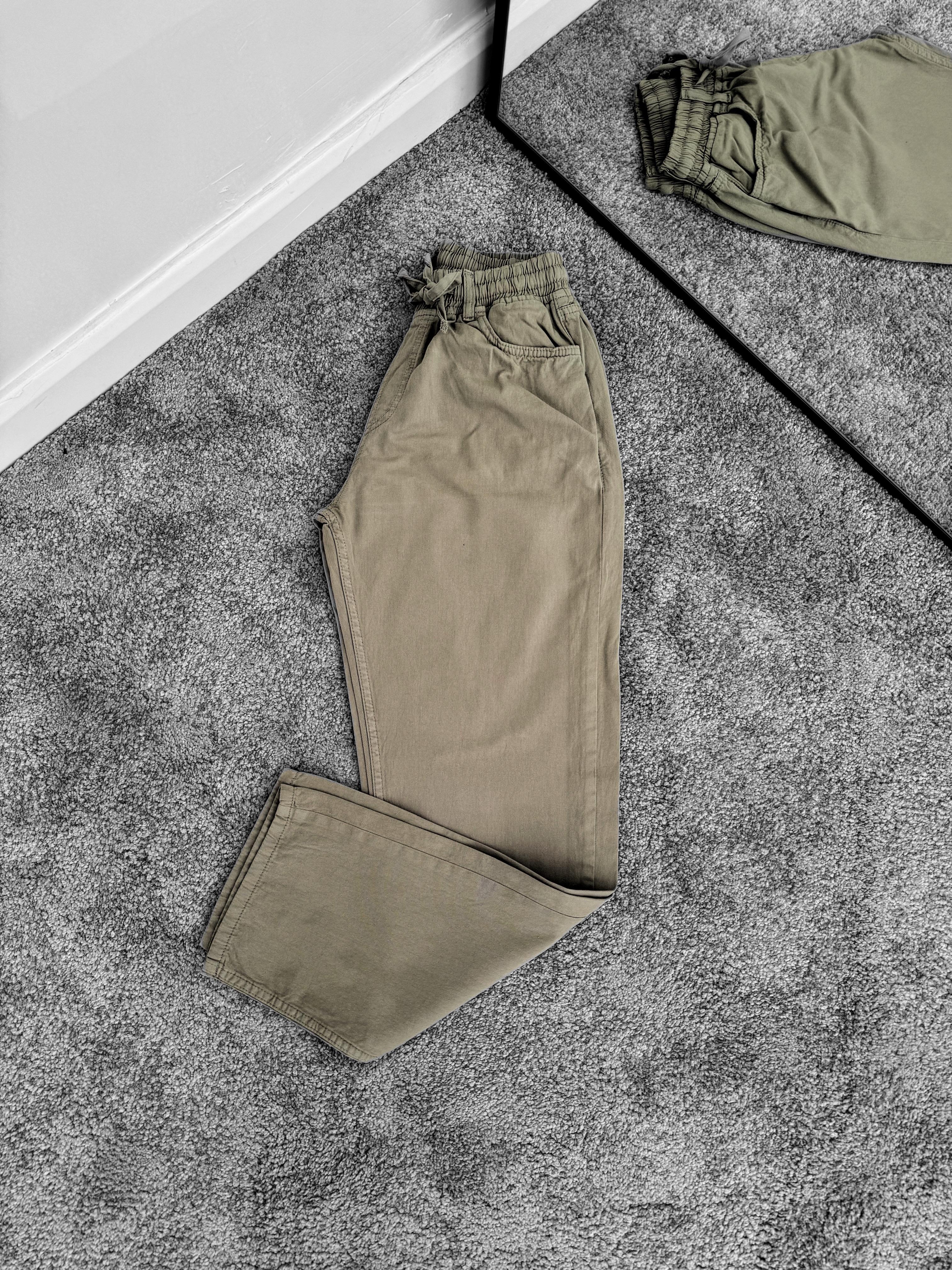 Haki Baggy Bağcıklı Gabardin Pantolon
