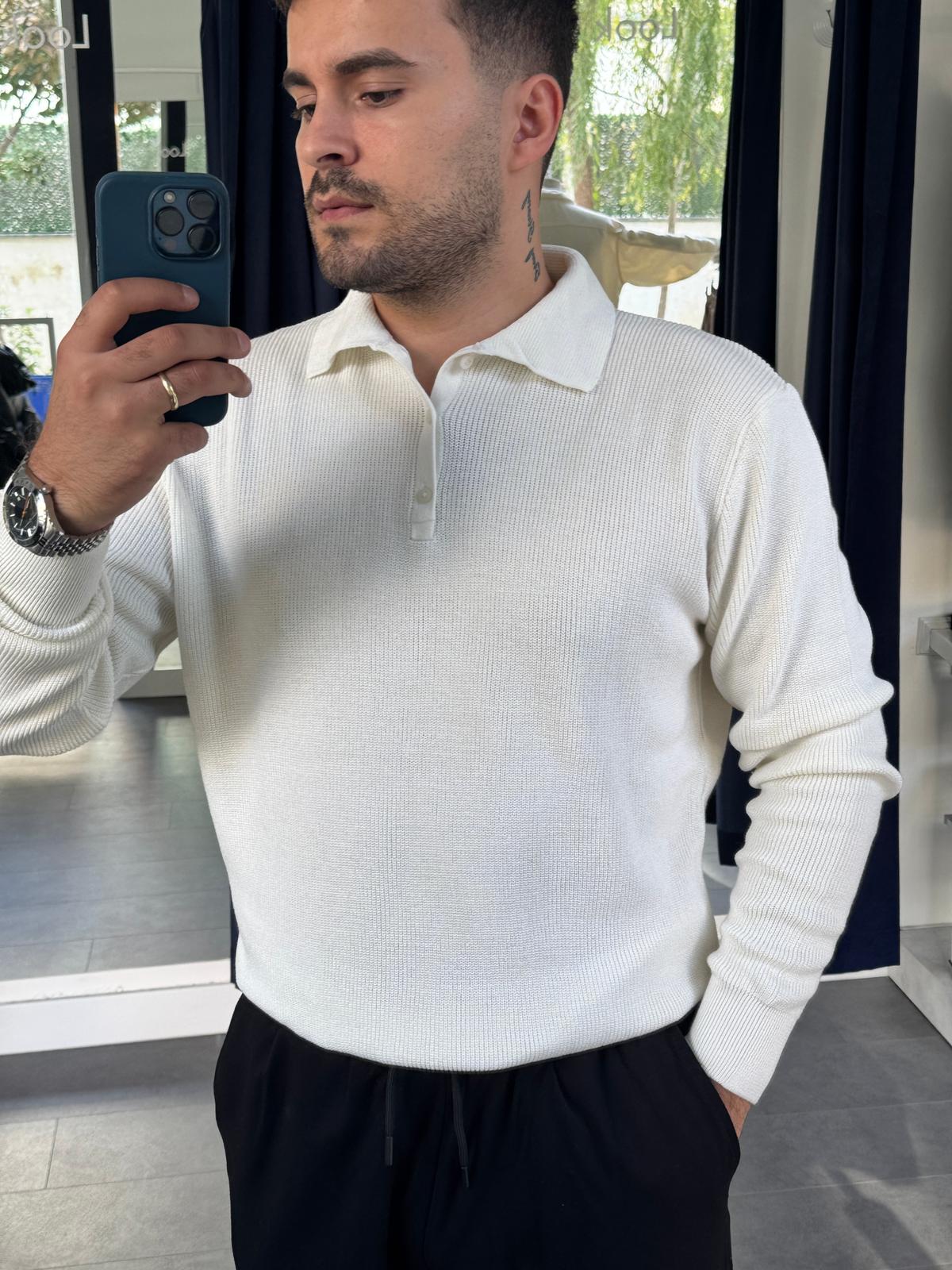 Beyaz İnce Düğmeli Triko Kazak (VV404)