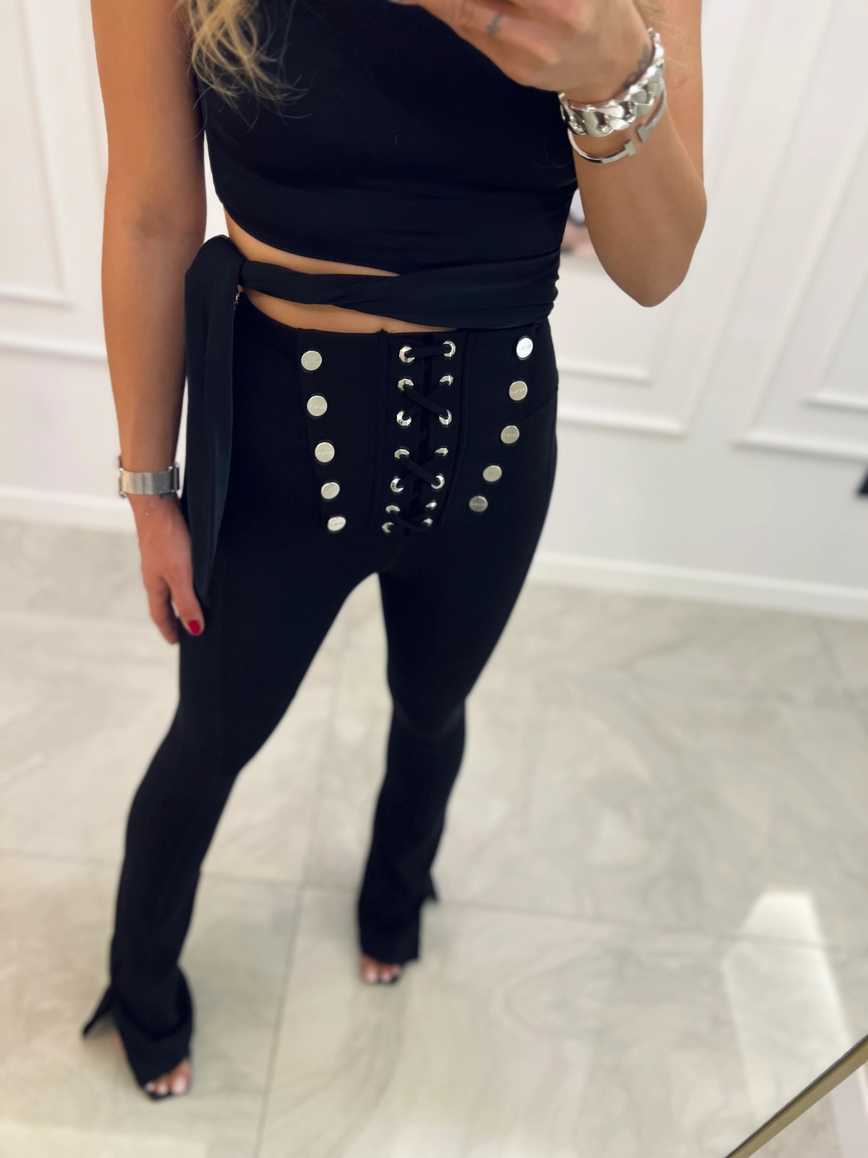 LAURA FLARE LEGGINGS