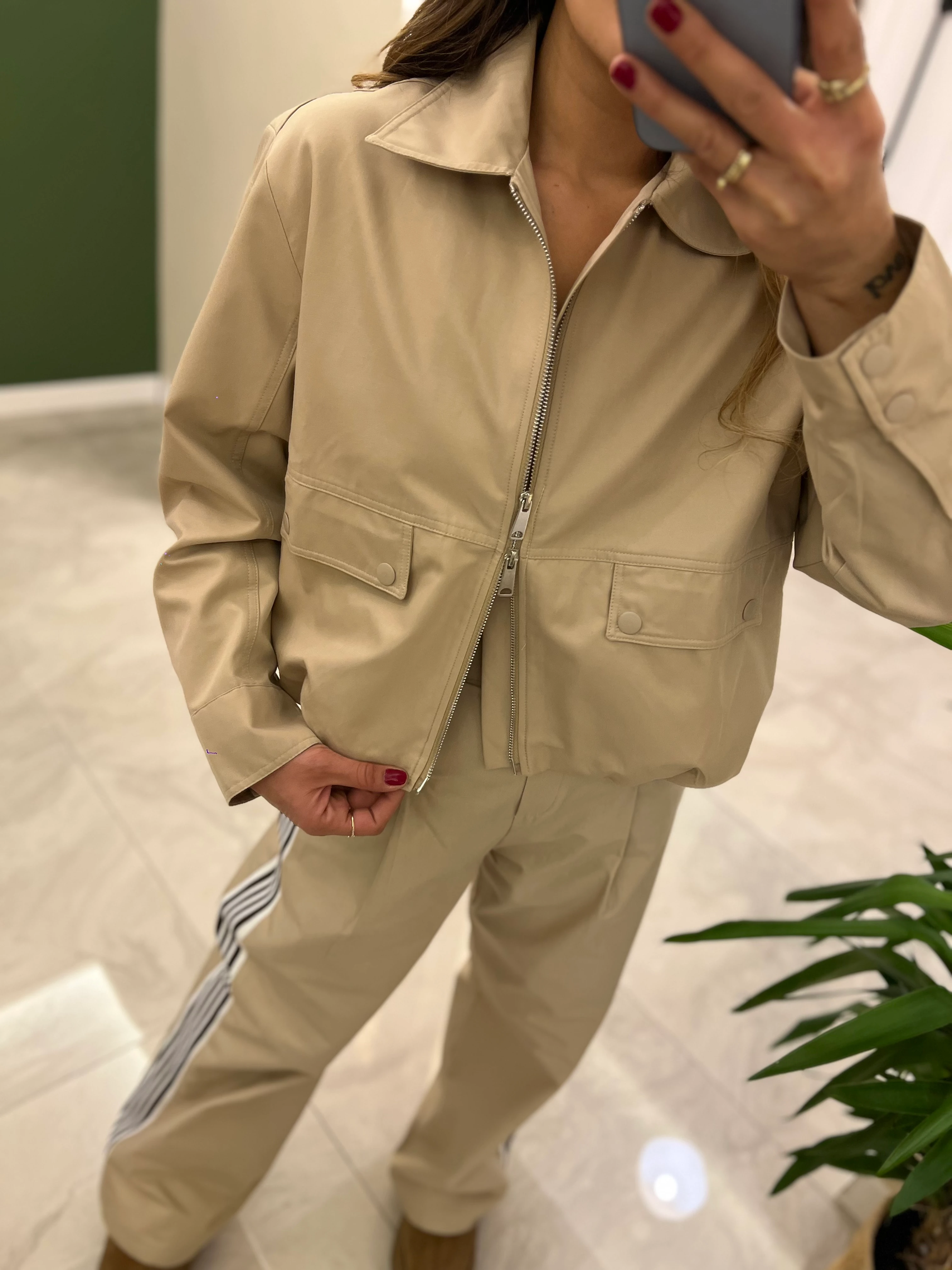 Bej Renk Şerit Detay Bomber Ceket