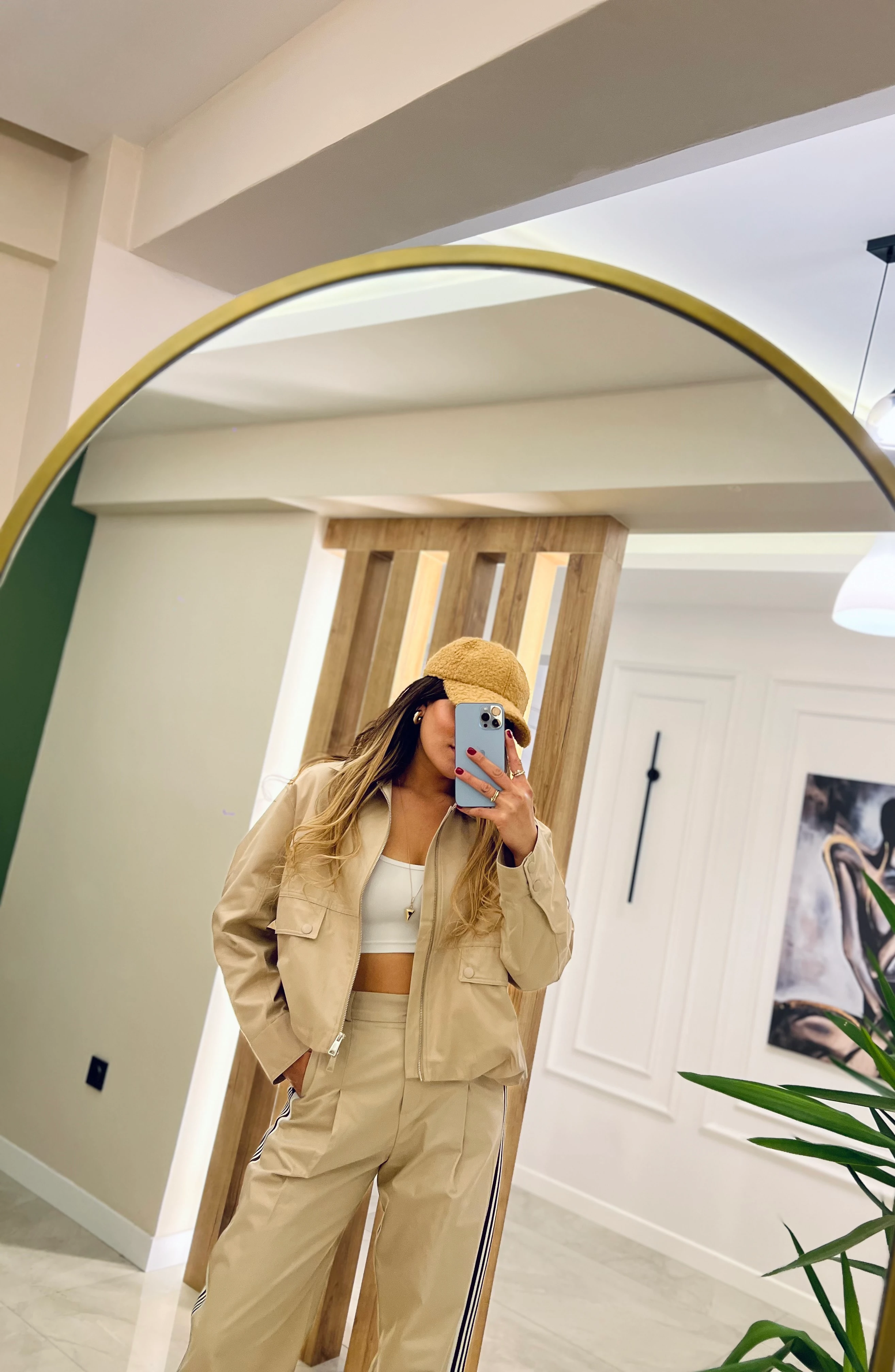 Bej Renk Şerit Detay Bomber Ceket