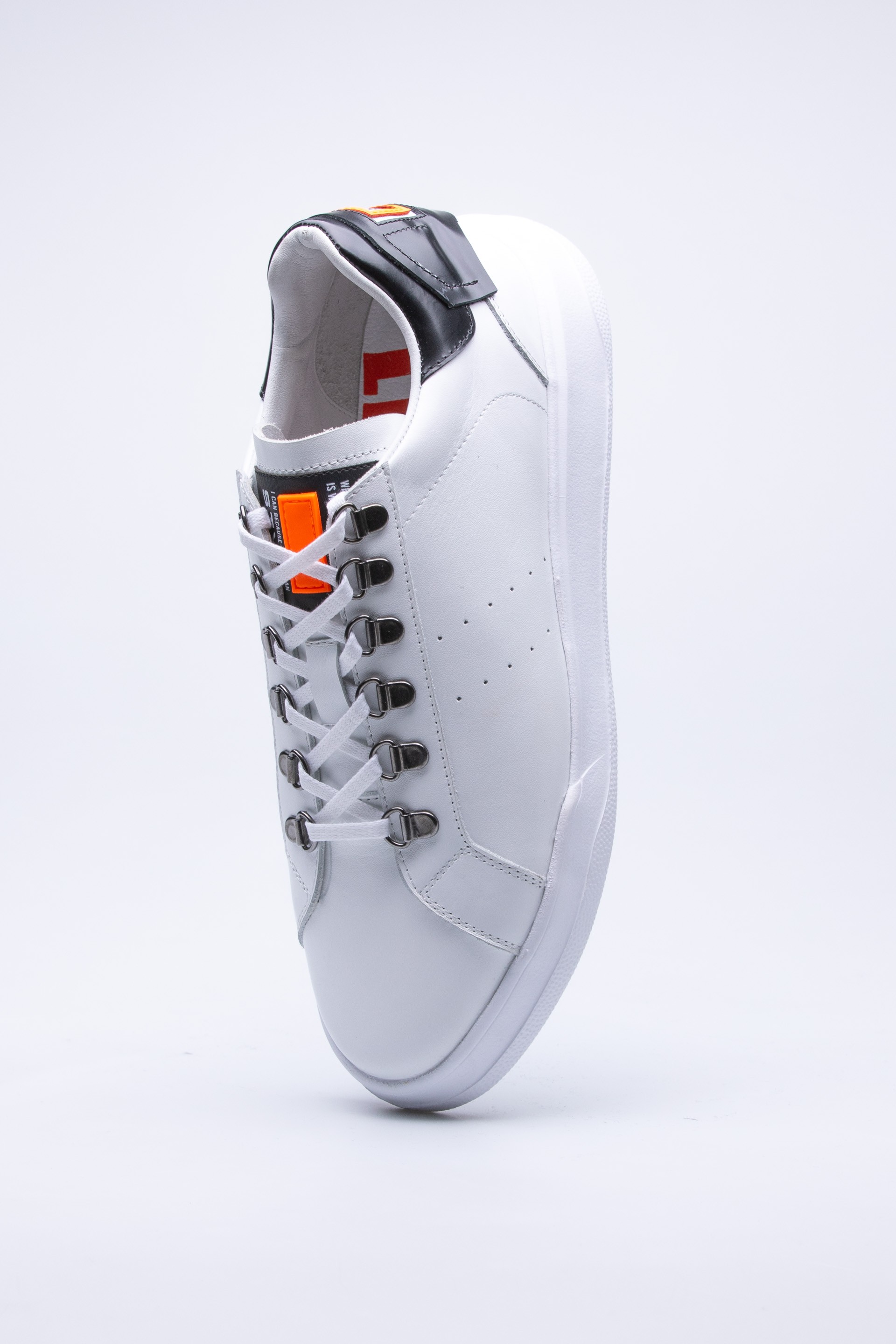 WHITE SEMON'25