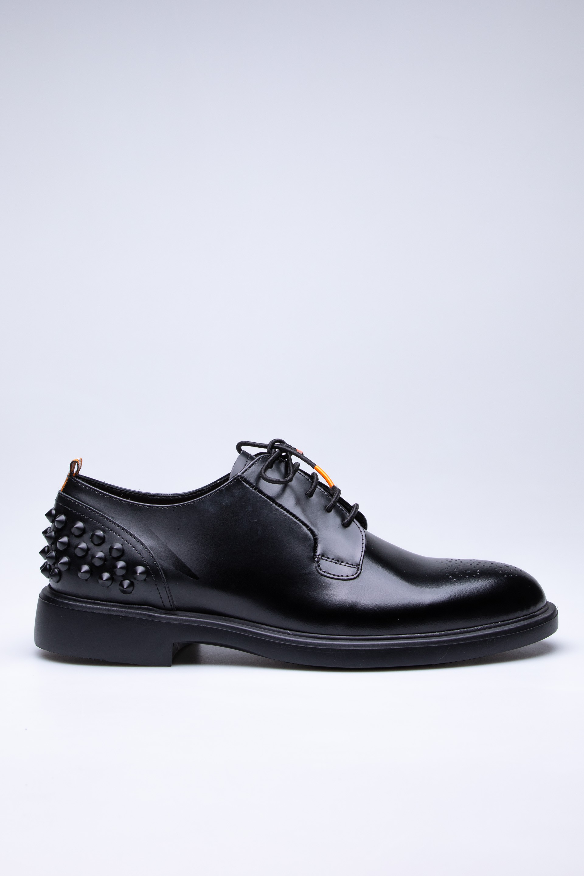 BLACK SPIKE