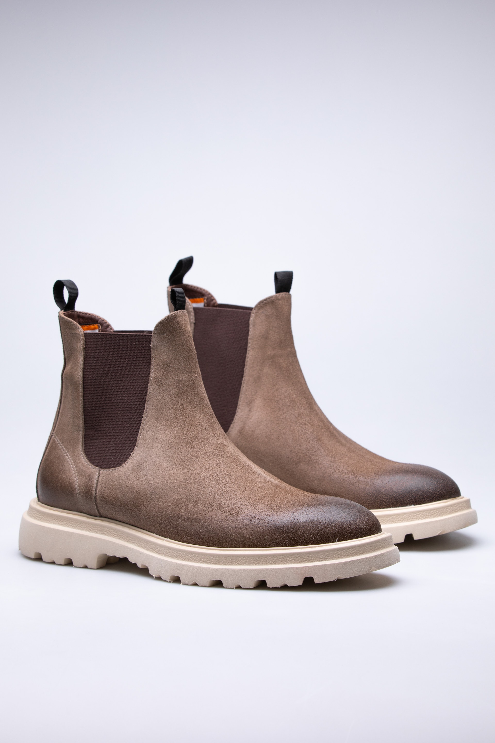 BEIGE JAGGER'25