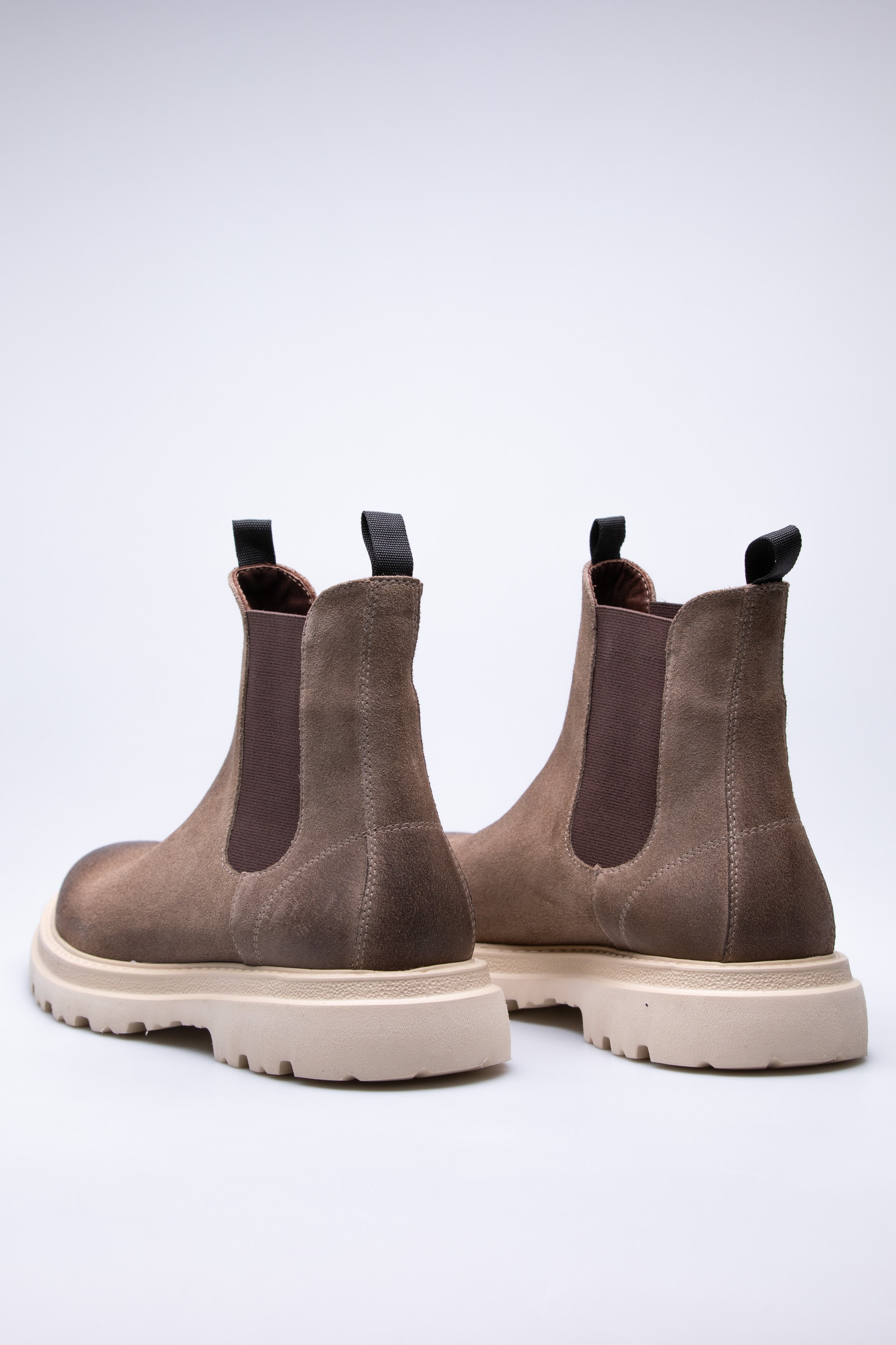 BEIGE JAGGER'25