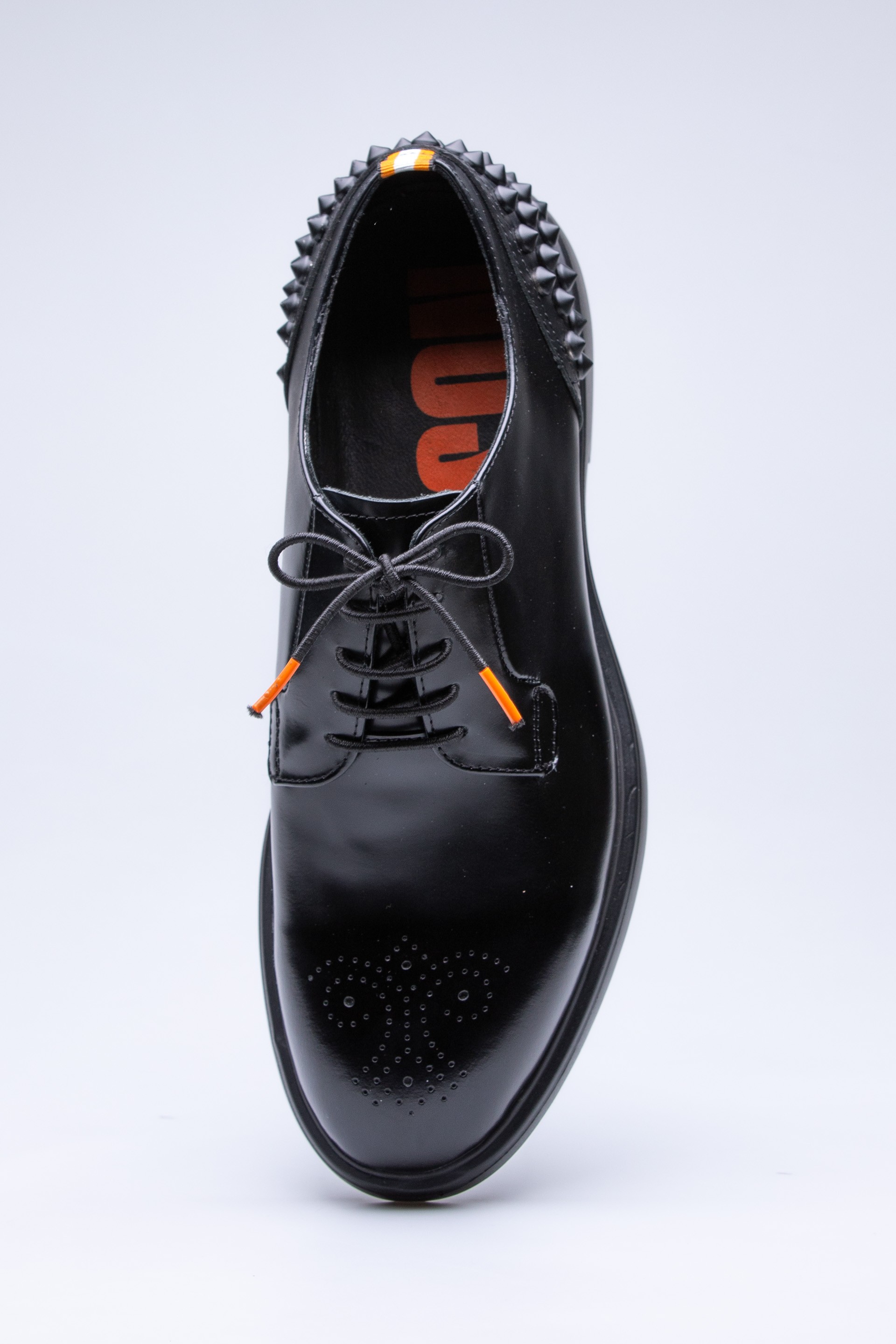 BLACK SPIKE