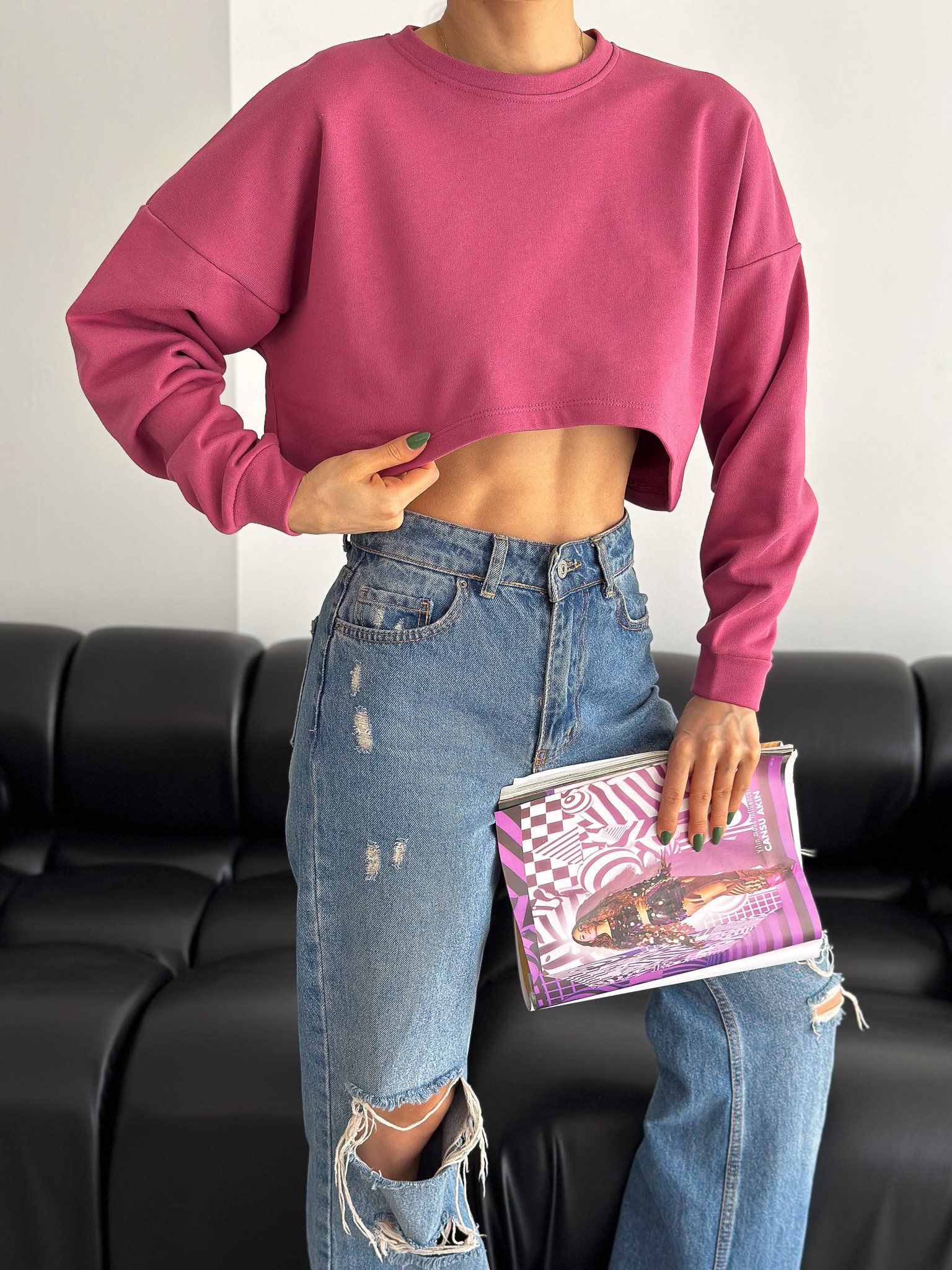 Bisiklet Yaka Basic Oversize Üç İplik Crop Sweatshirt