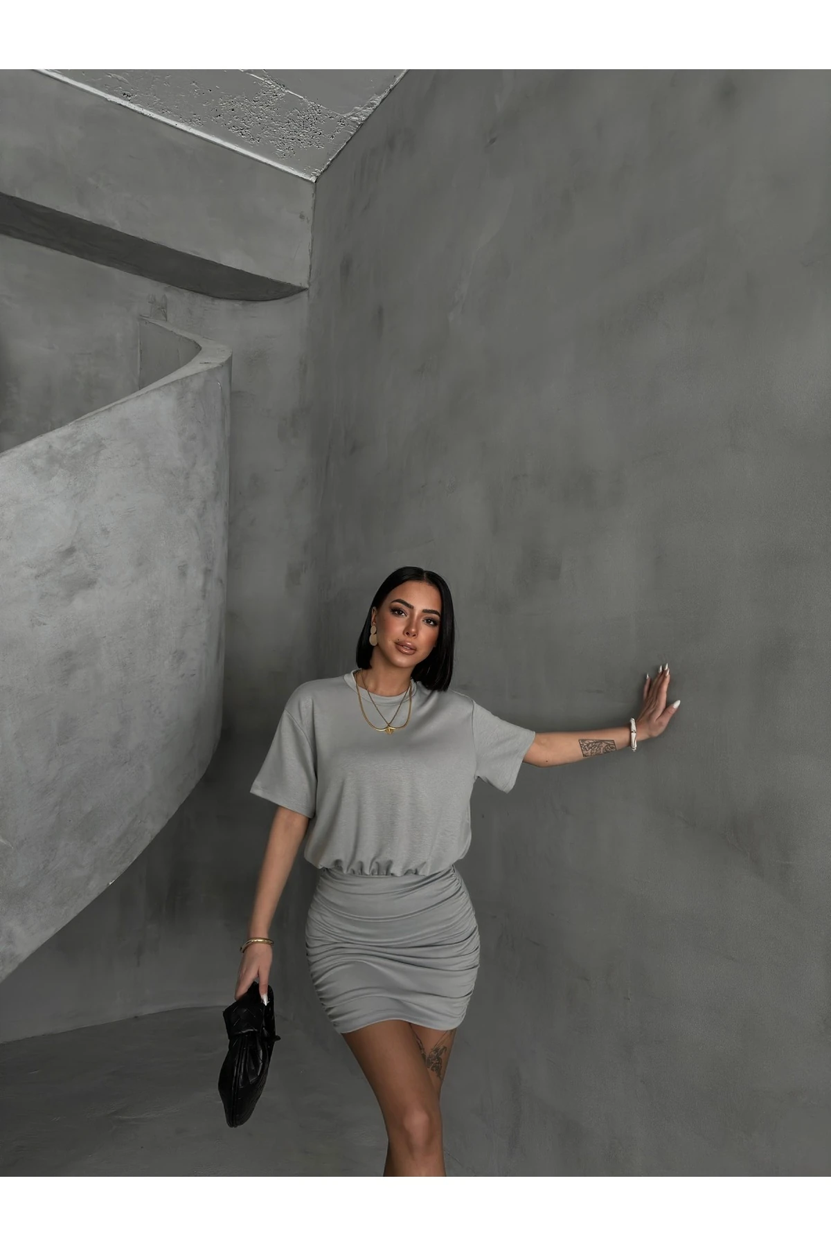 Kadın Büzgülü Bisiklet Yaka Kısa Kol Modal Kumaş Elbise