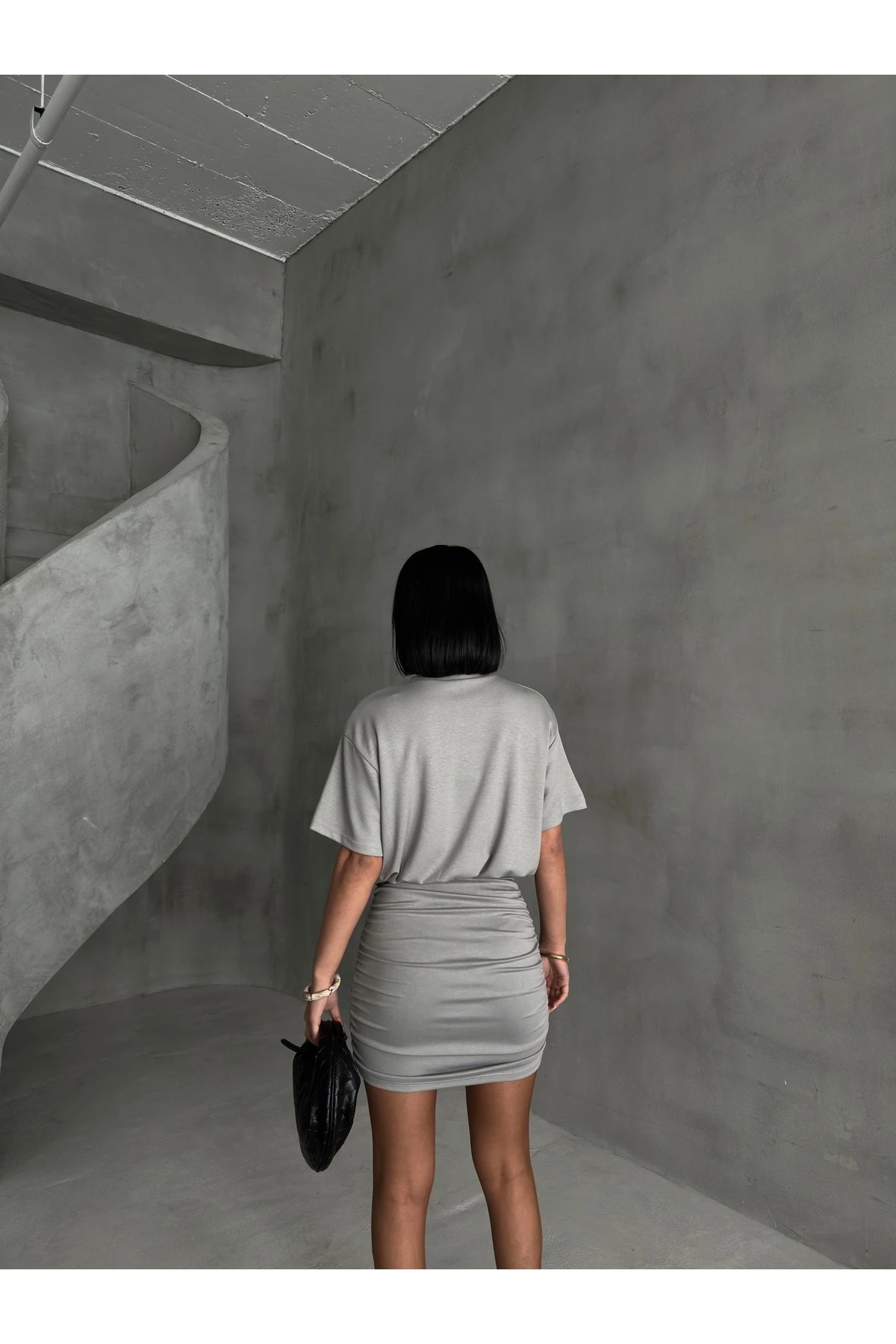 Kadın Büzgülü Bisiklet Yaka Kısa Kol Modal Kumaş Elbise