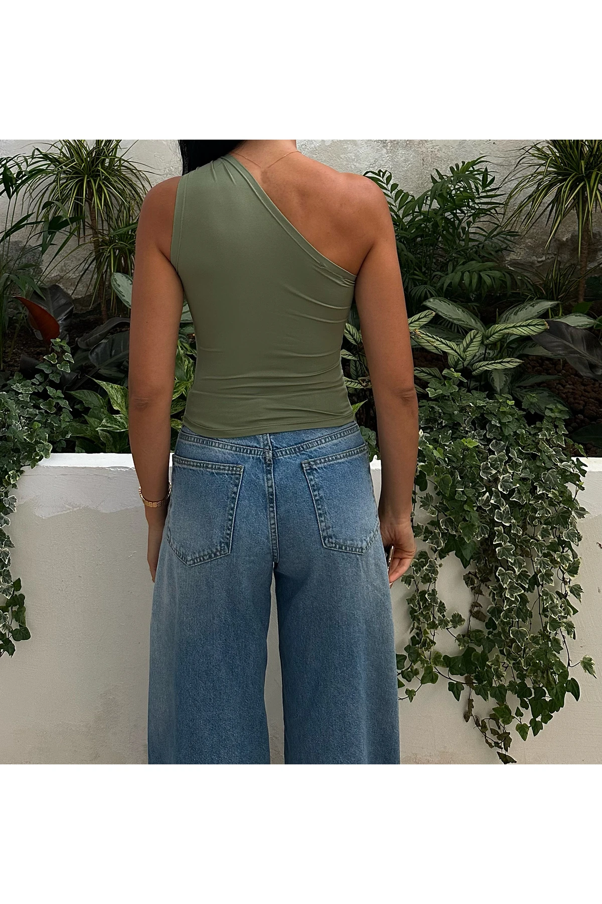 Kadın Omuz Burgulu Crop Bluz