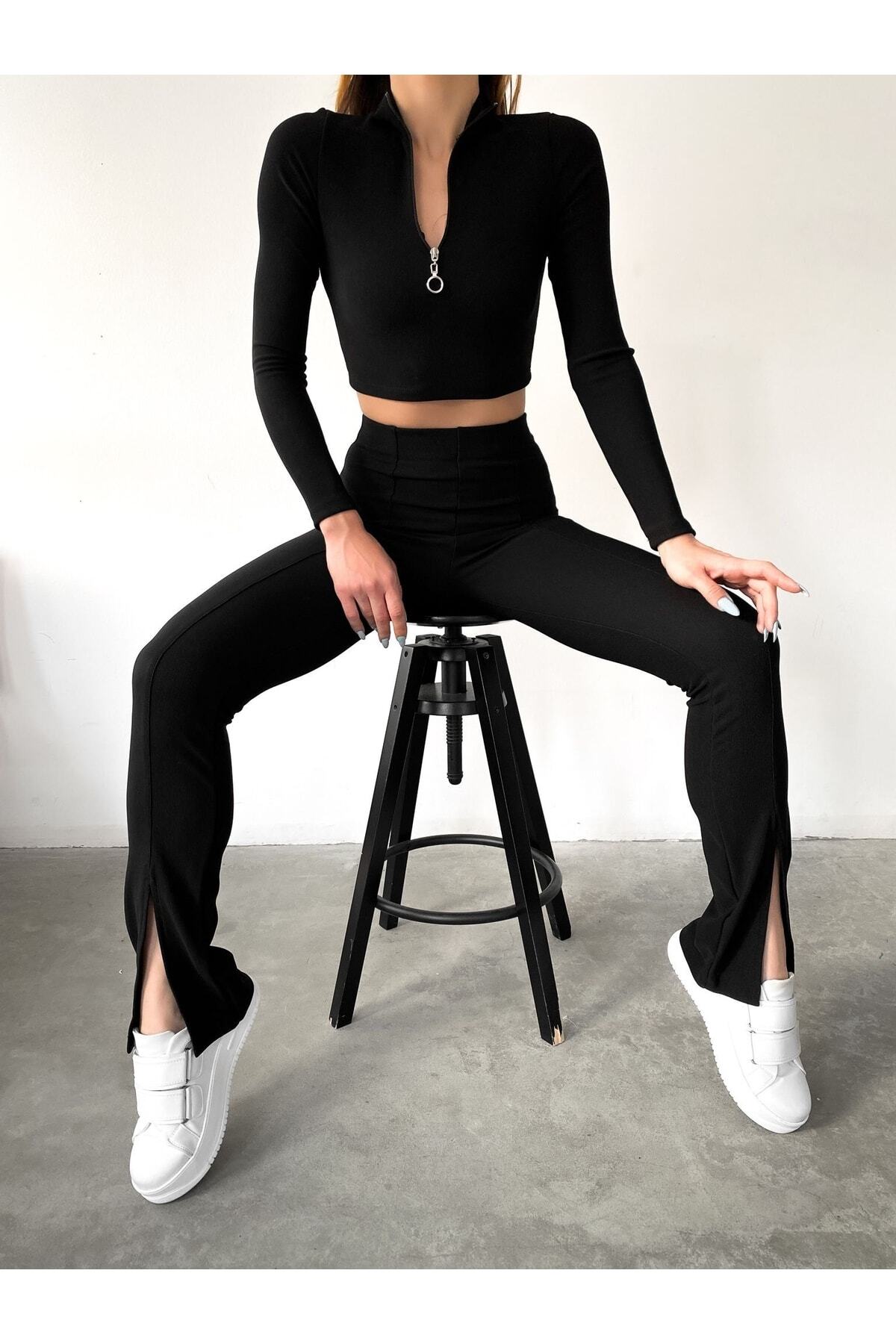 Kadın Siyah Yarım Balıkçı Yaka Önü Fermuarlı Slim Fit Crop Body