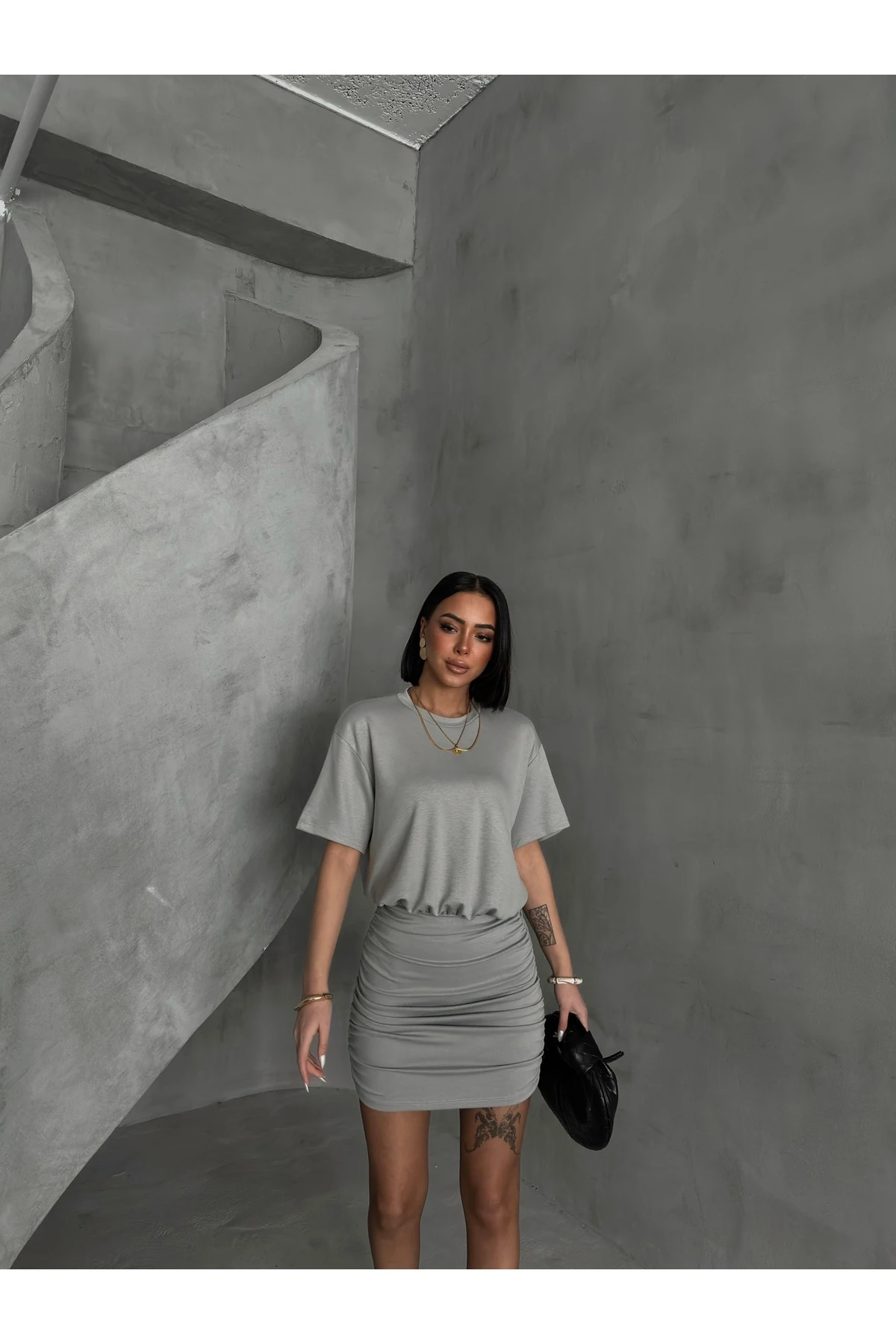 Kadın Büzgülü Bisiklet Yaka Kısa Kol Modal Kumaş Elbise