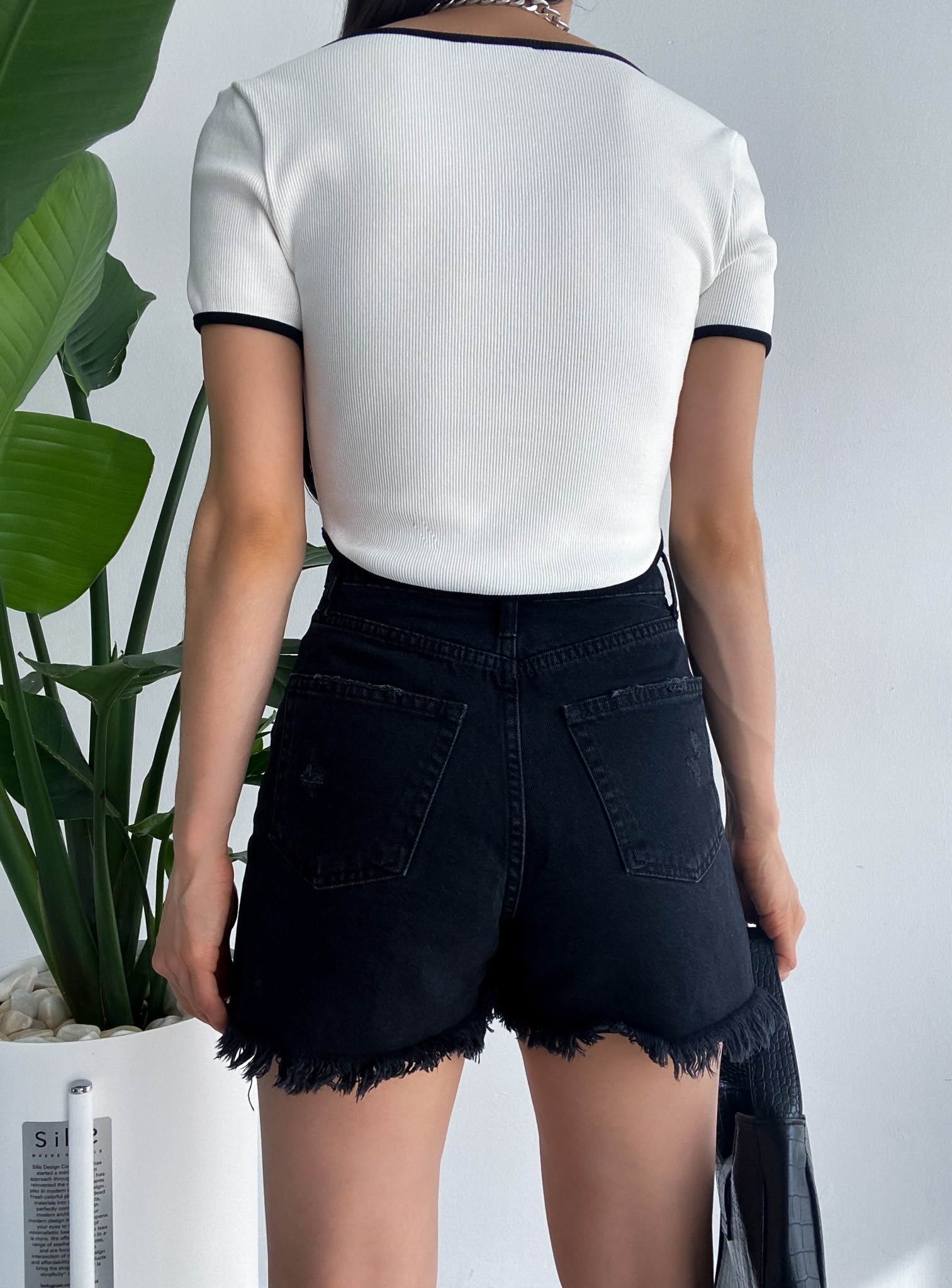 Kalp Yaka Kısa Kollu Fitilli Crop Bluz