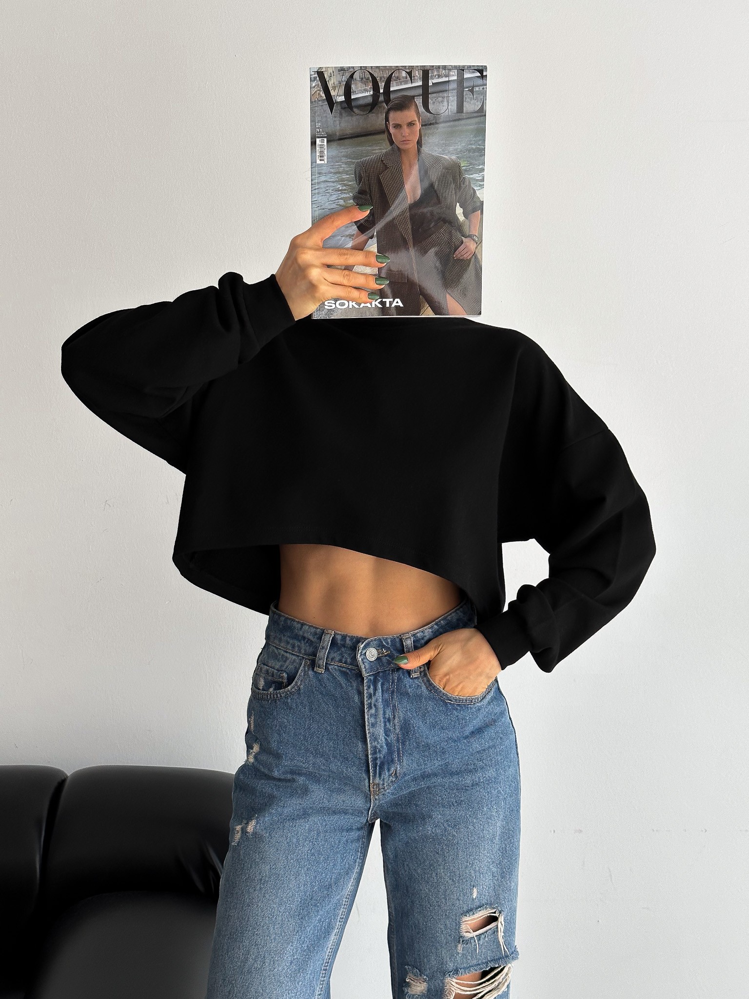 Bisiklet Yaka Basic Oversize Üç İplik Crop Sweatshirt