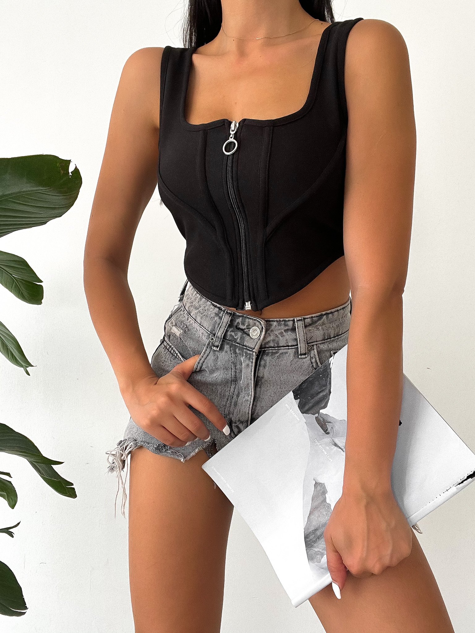 Kare Yaka Fermuarlı Biyeli Ottoman Kumaş Crop Bluz