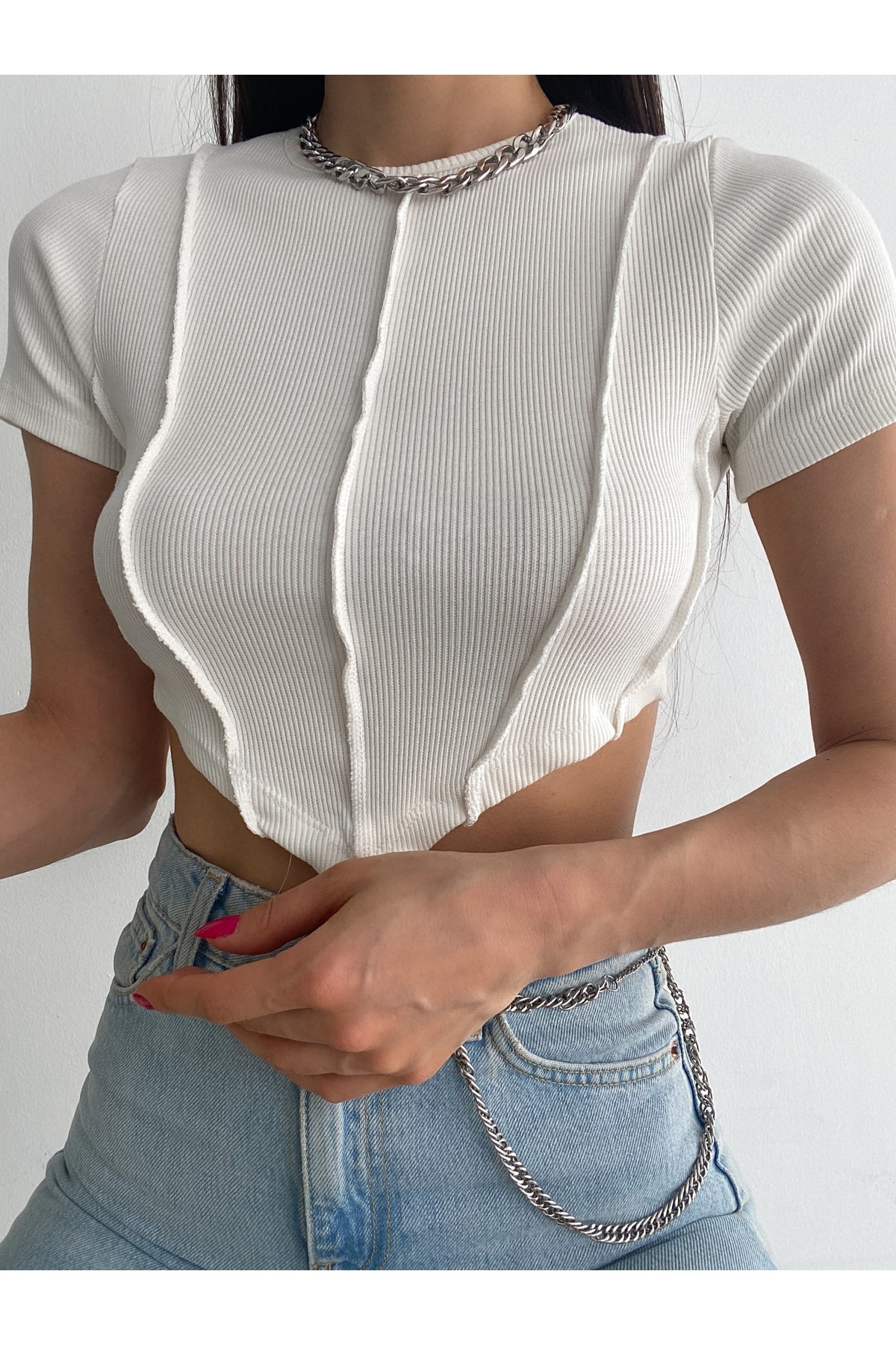 Ekru Kısa Kollu Ters Dikişli Kadın Fitilli Crop Bluz