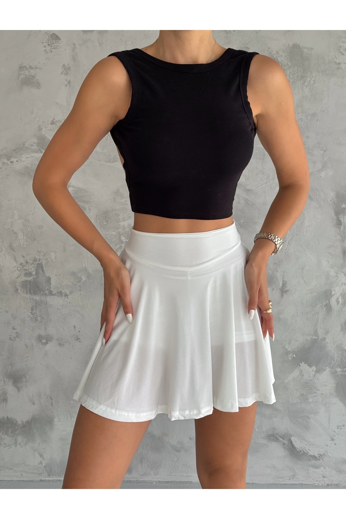 Kadın Sandy Kumaş Şort Etek