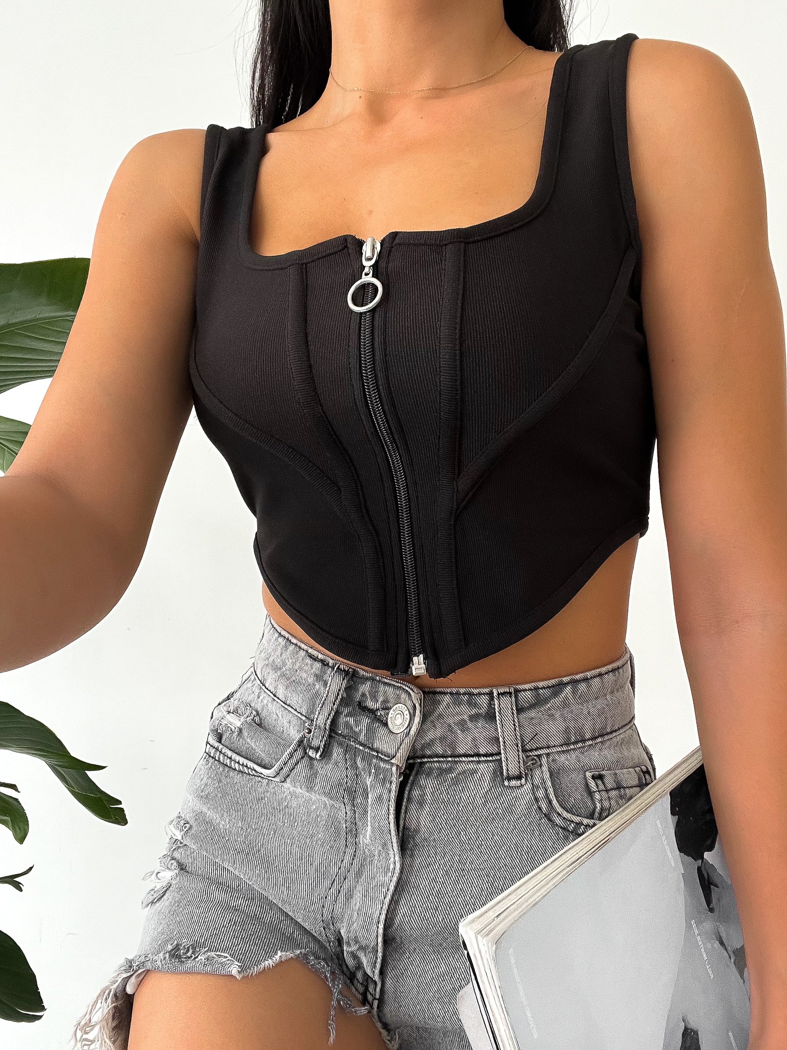 Kare Yaka Fermuarlı Biyeli Ottoman Kumaş Crop Bluz