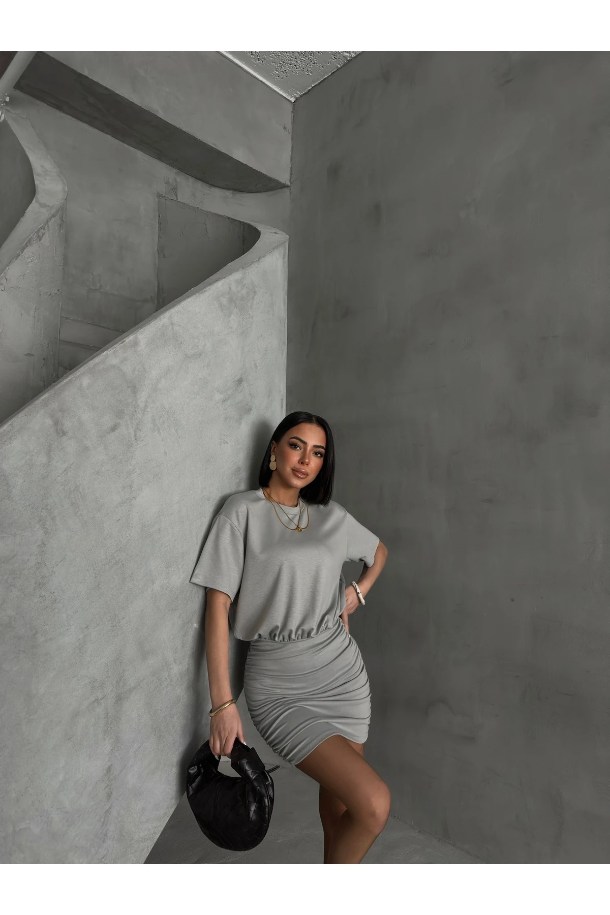 Kadın Büzgülü Bisiklet Yaka Kısa Kol Modal Kumaş Elbise