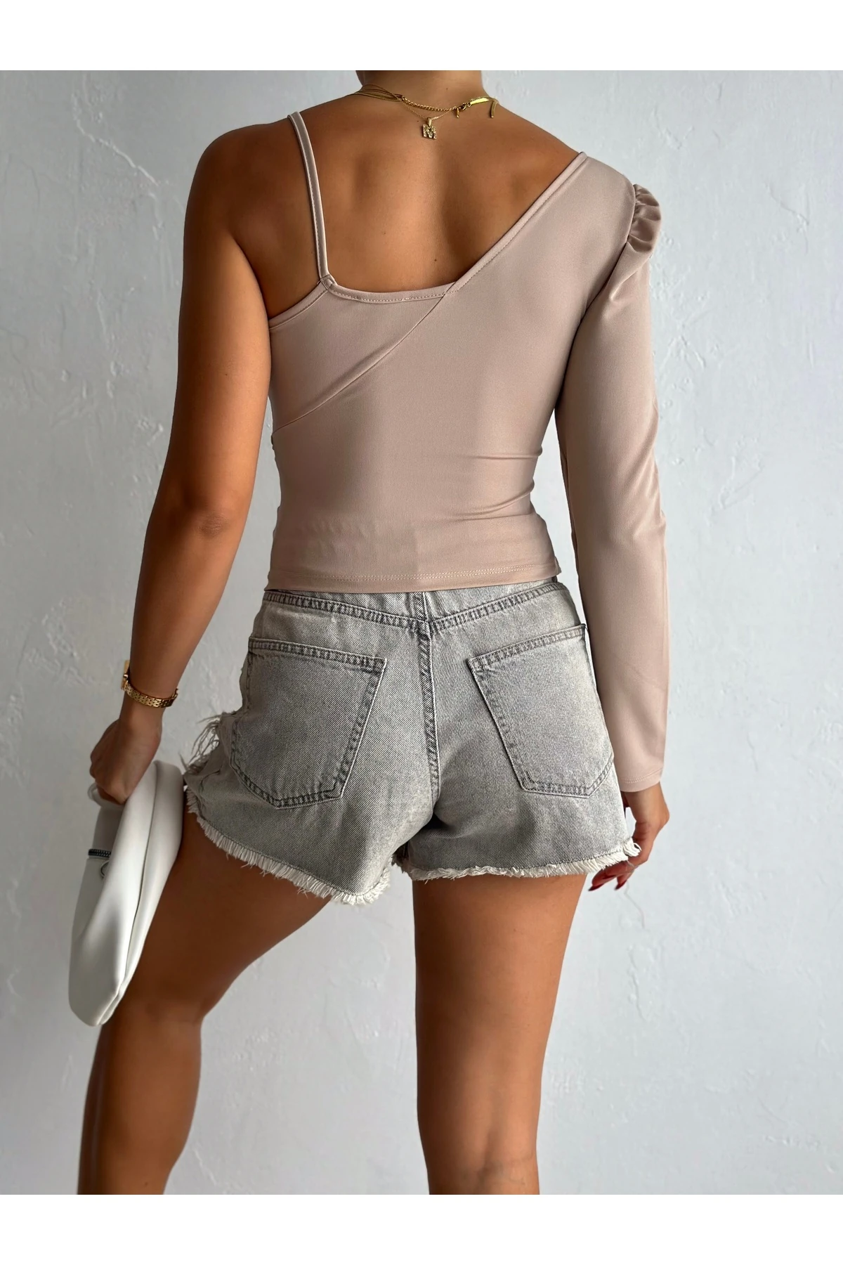 Kadın Tek Kol Askılı Dalgıç Kumaş Crop Bluz