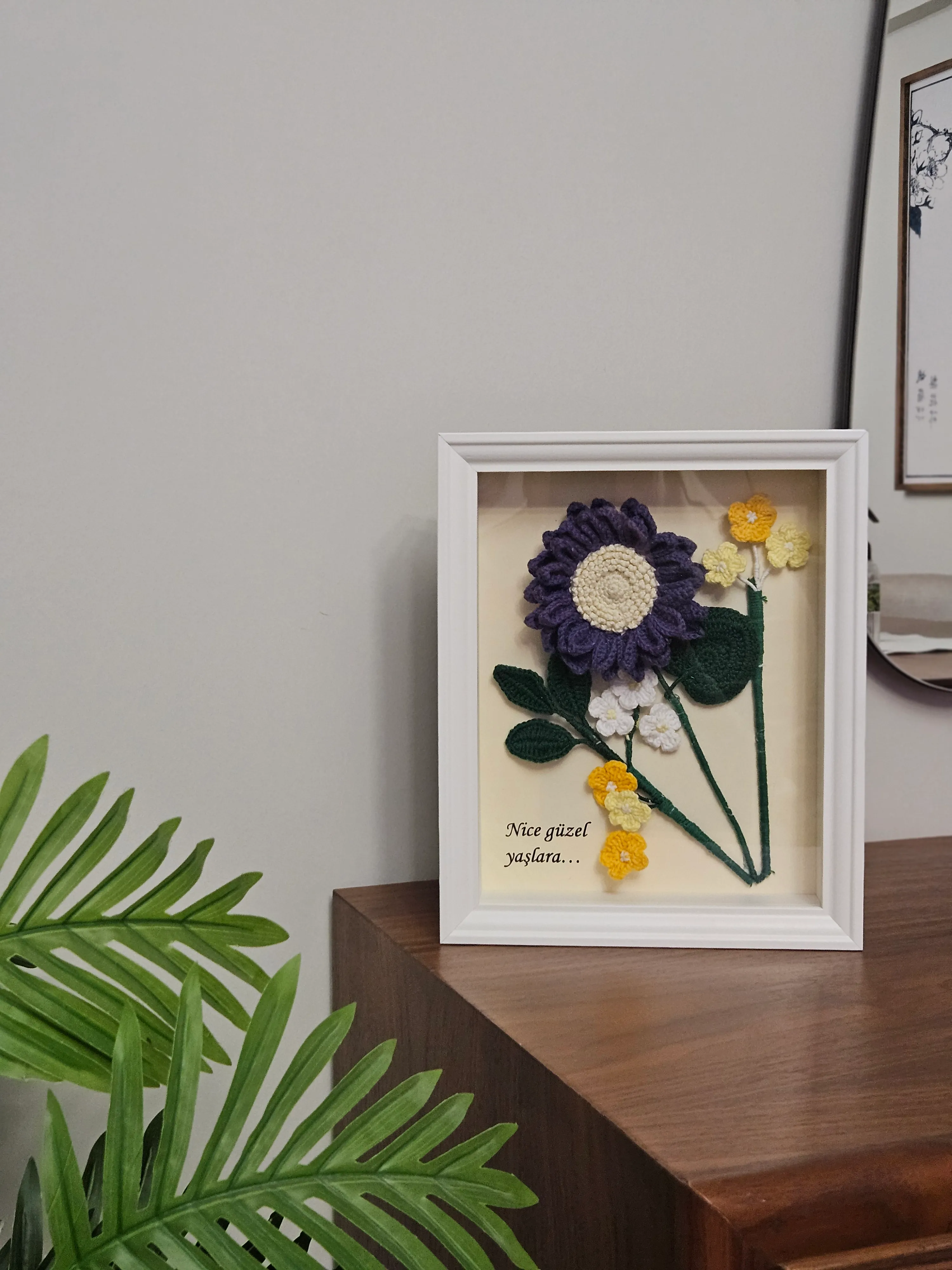 Örgü Çiçekli Büyük Çerçeve - Papatya