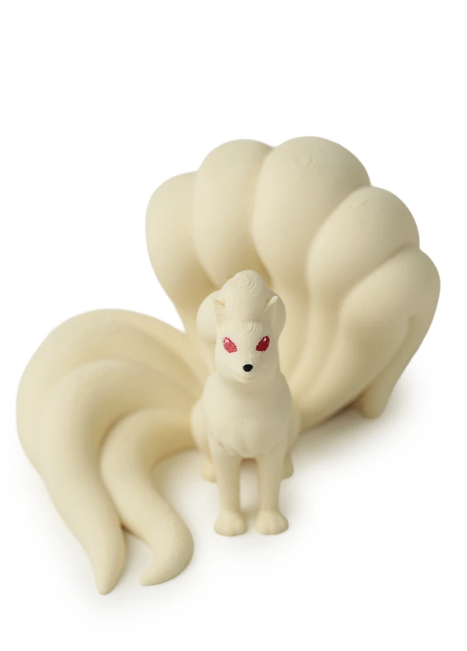 #0038  Ninetales - 5cm