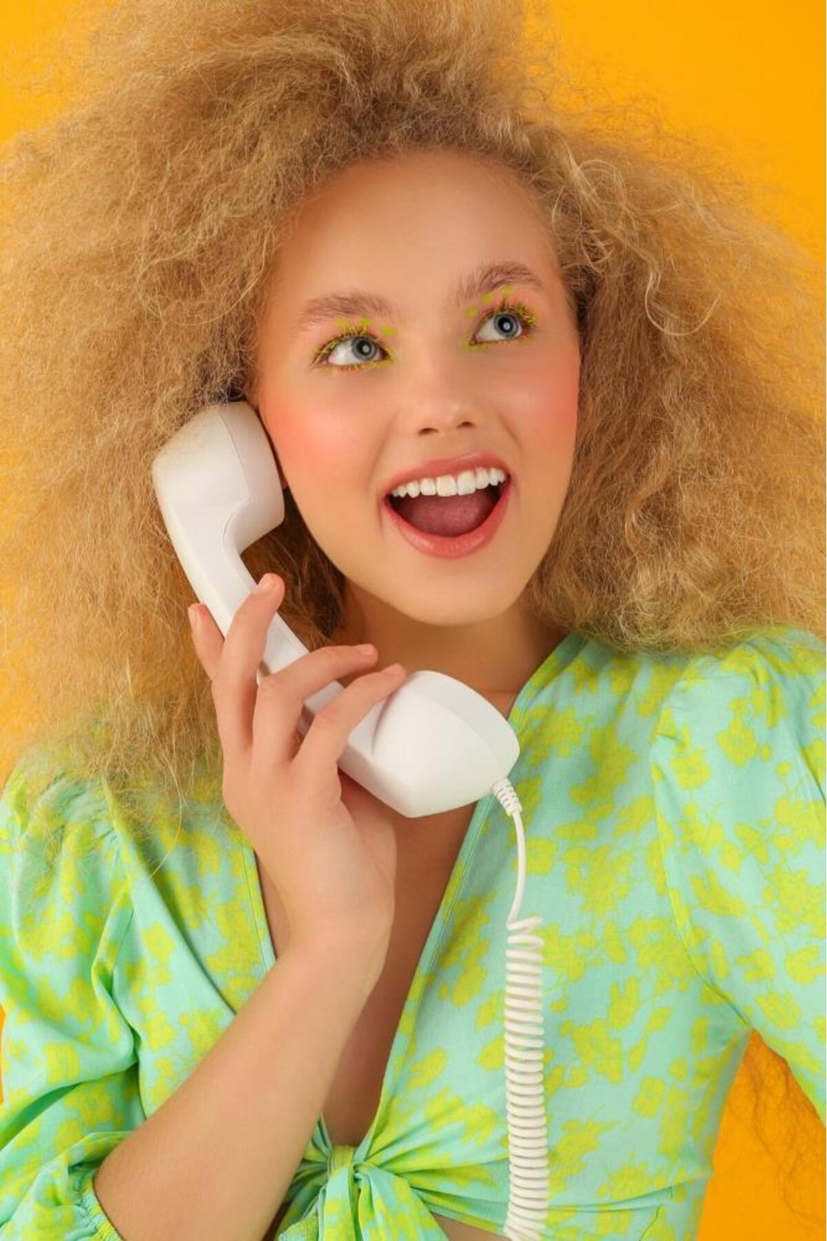 Pastel Show Your Color Mascara - Lime Green