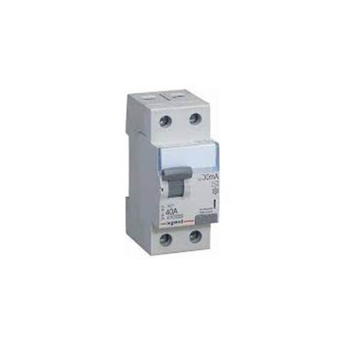 Legrand 3x10A 4,5kA C Tipi Otomatik Sigorta XS3 LR 403341