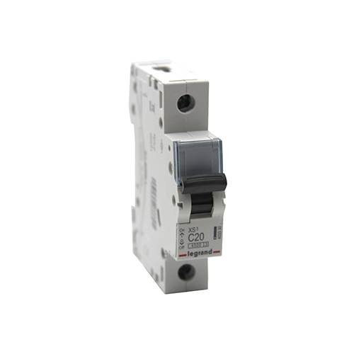 Legrand 1x20A 4,5kA C Tipi Otomatik Sigorta XS3 LR 403330