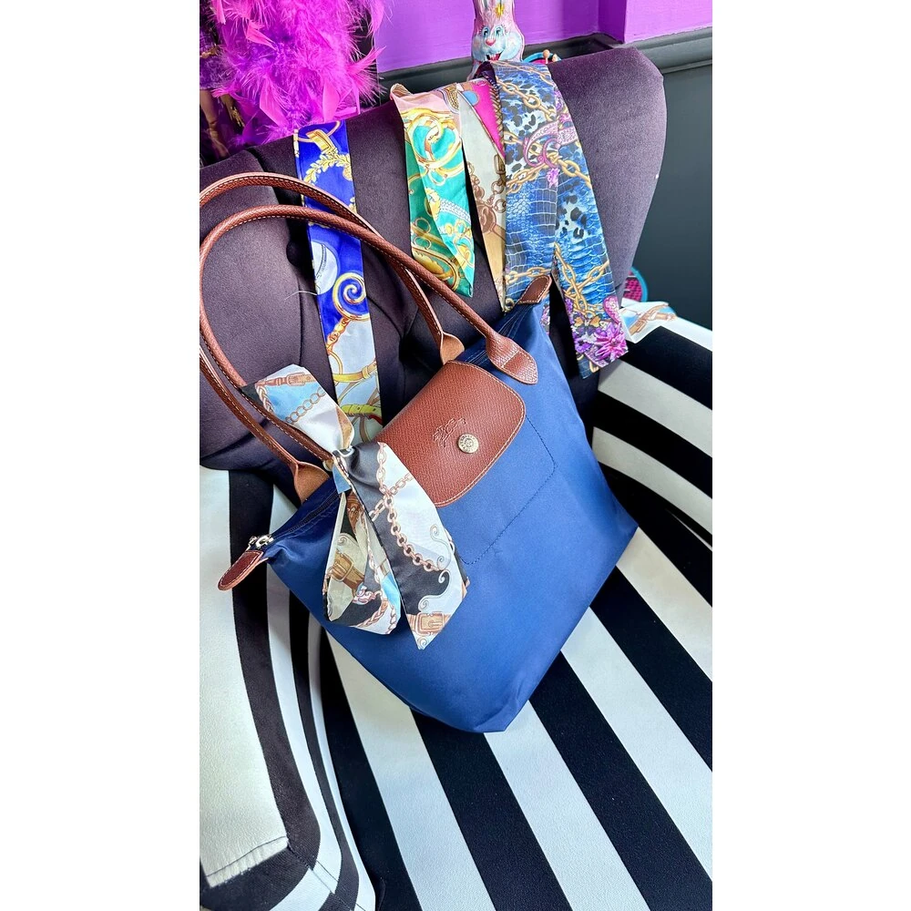 LC 2 numara lacivert